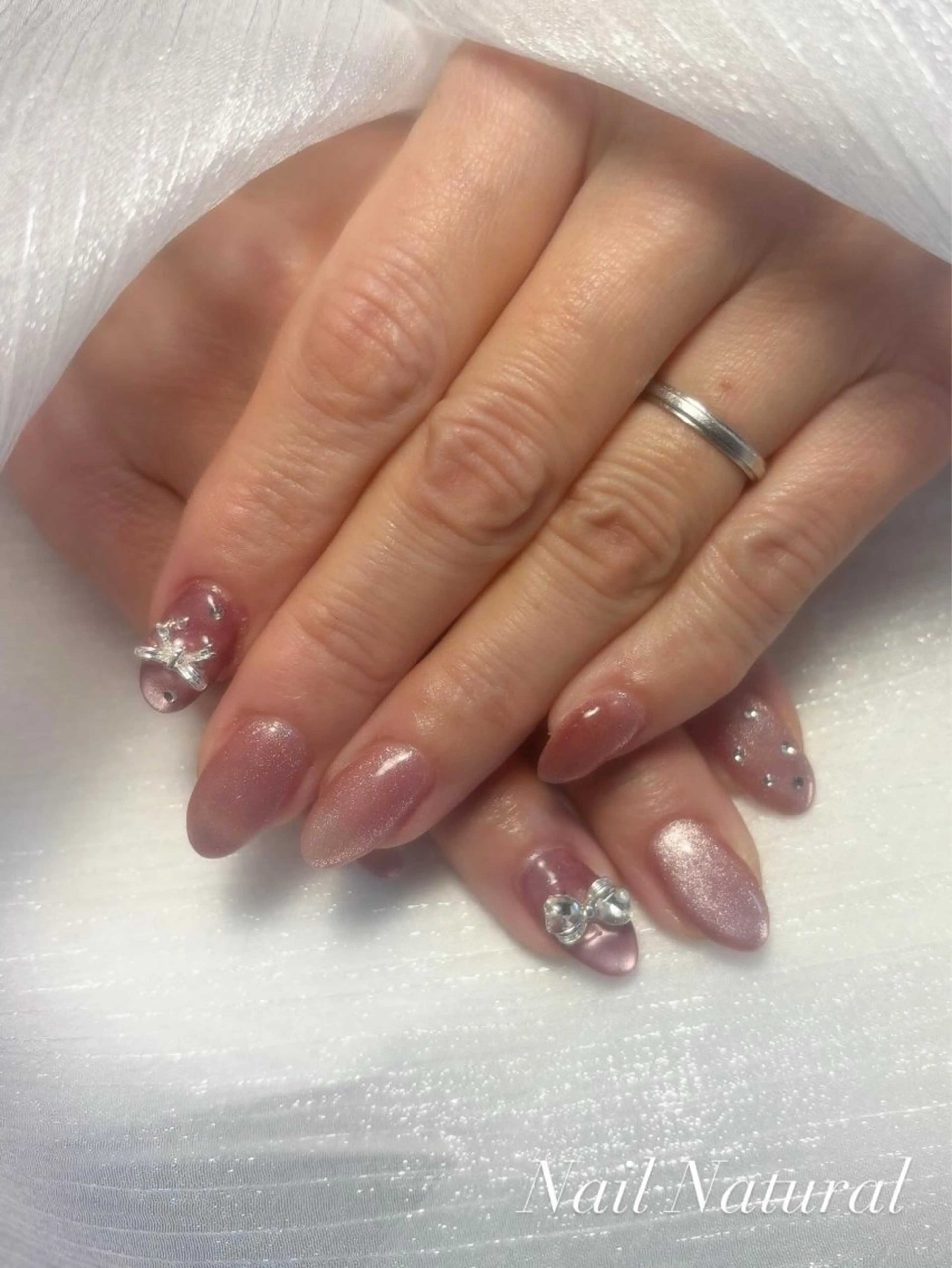 ネイル フラッシュネイル フットネイル フレンチネイル ジェルネイル ガラスフレンチ ハンドネイル Nail salon Natulalのネイルデザイン