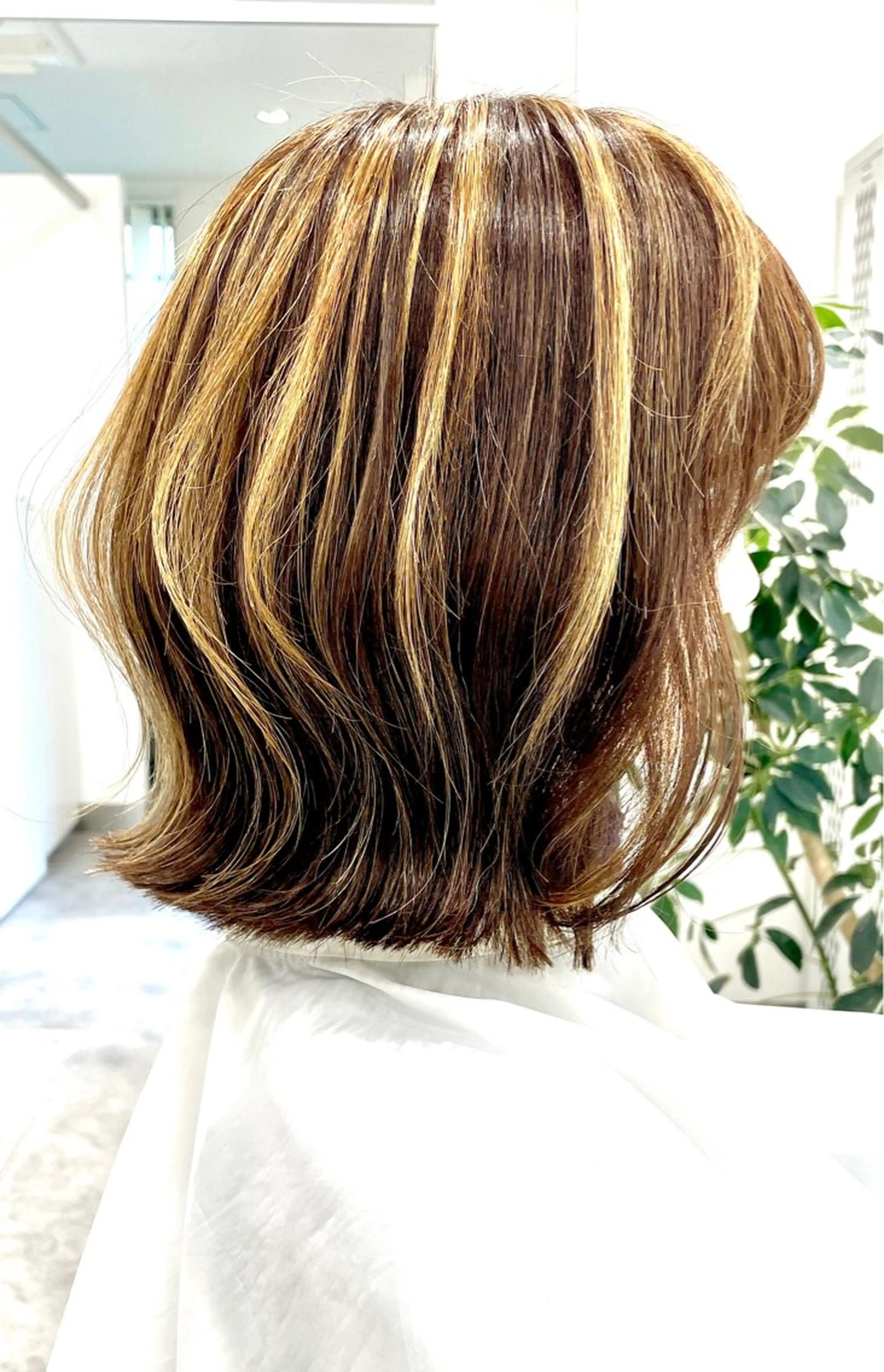 ミディアム カラー ヘアアレンジ ブリーチ ケアブリーチ ボブ 韓国風ヘア レイヤーカット カット 💝似合わせカット& カラーＵｒｕｎａ💝のヘアスタイル