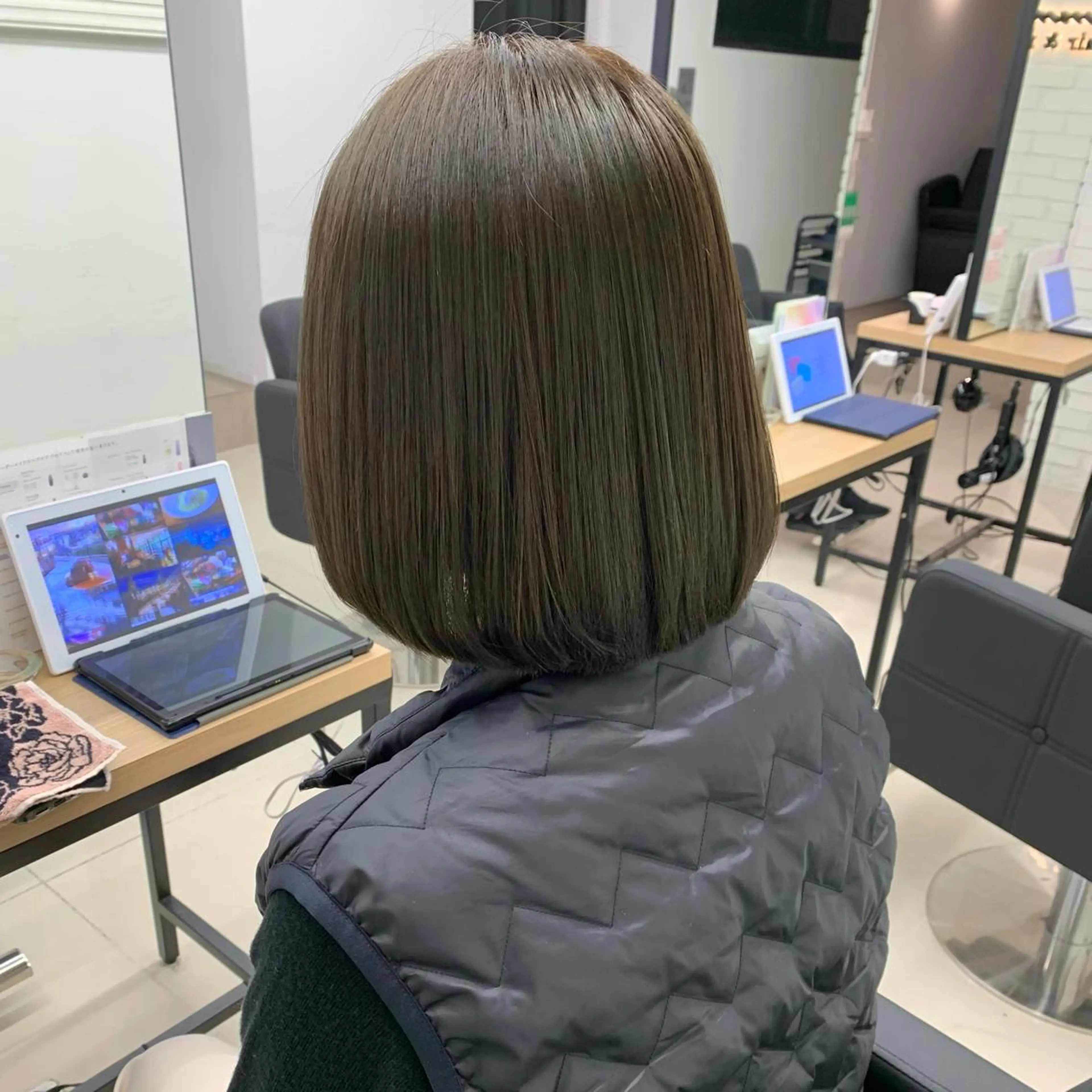 ショート Rosa by  artina横浜店所属・💖クボ モモ💖のヘアスタイル