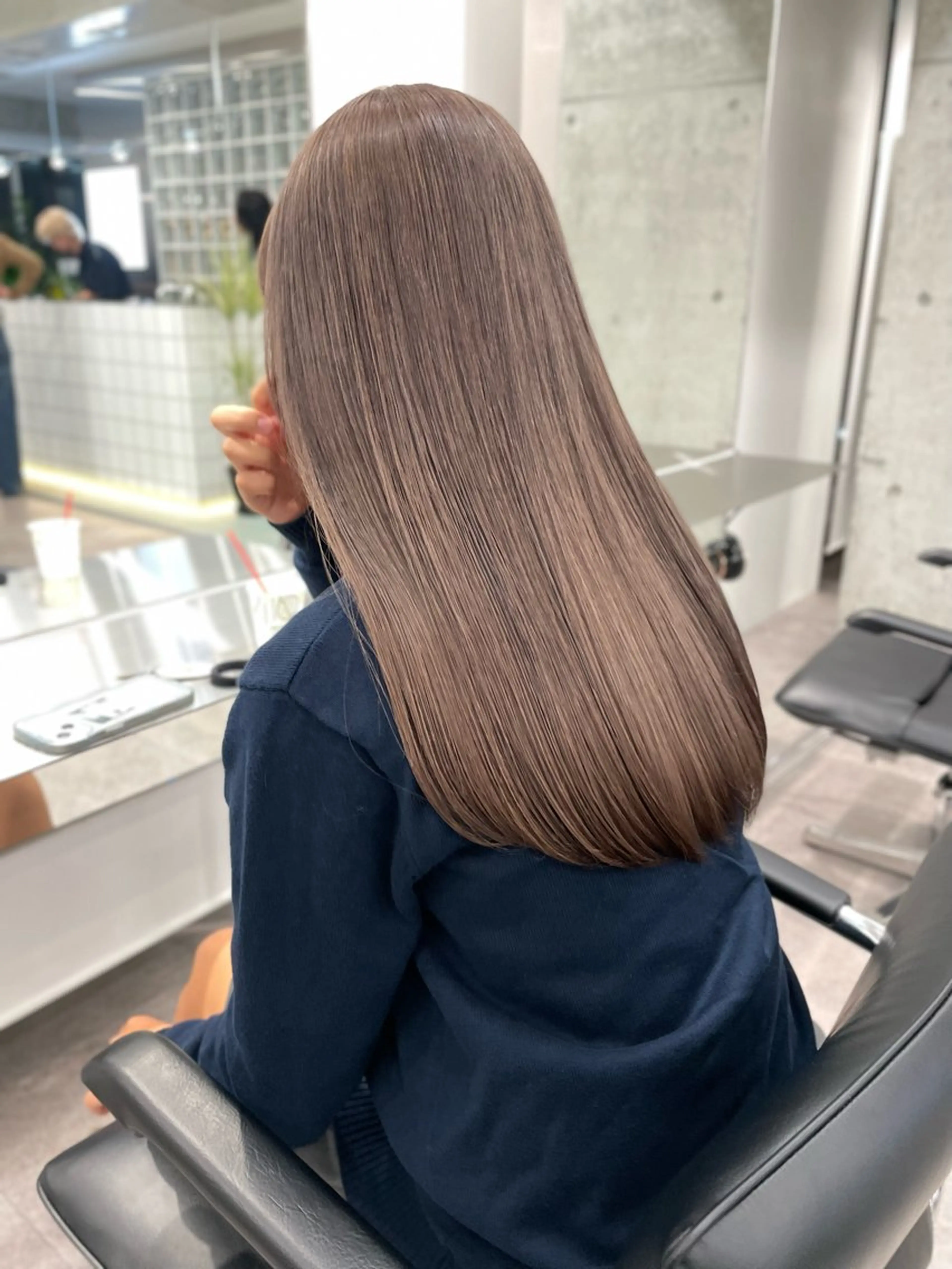 ロング カラー ベージュカラー グレージュ ミルクティーベージュ soigné所属・カットモデル募集 /RIO🩰のヘアスタイル