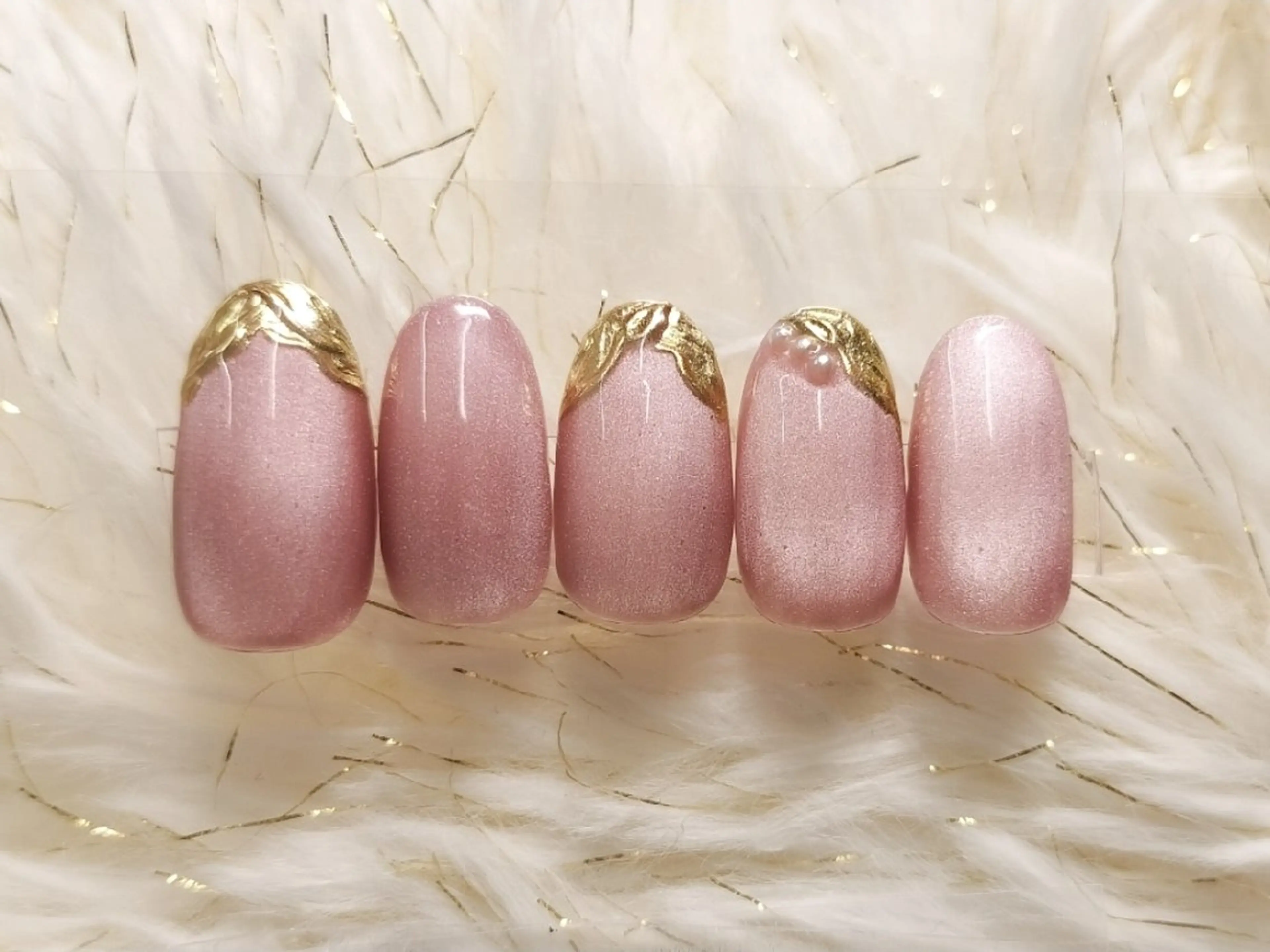 ネイル フレンチネイル ミラーネイル ハンドネイル She by M【シーバイエム】パラジェル/ニュアンスネイル所属・She by M. Ryoukaのネイルデザイン