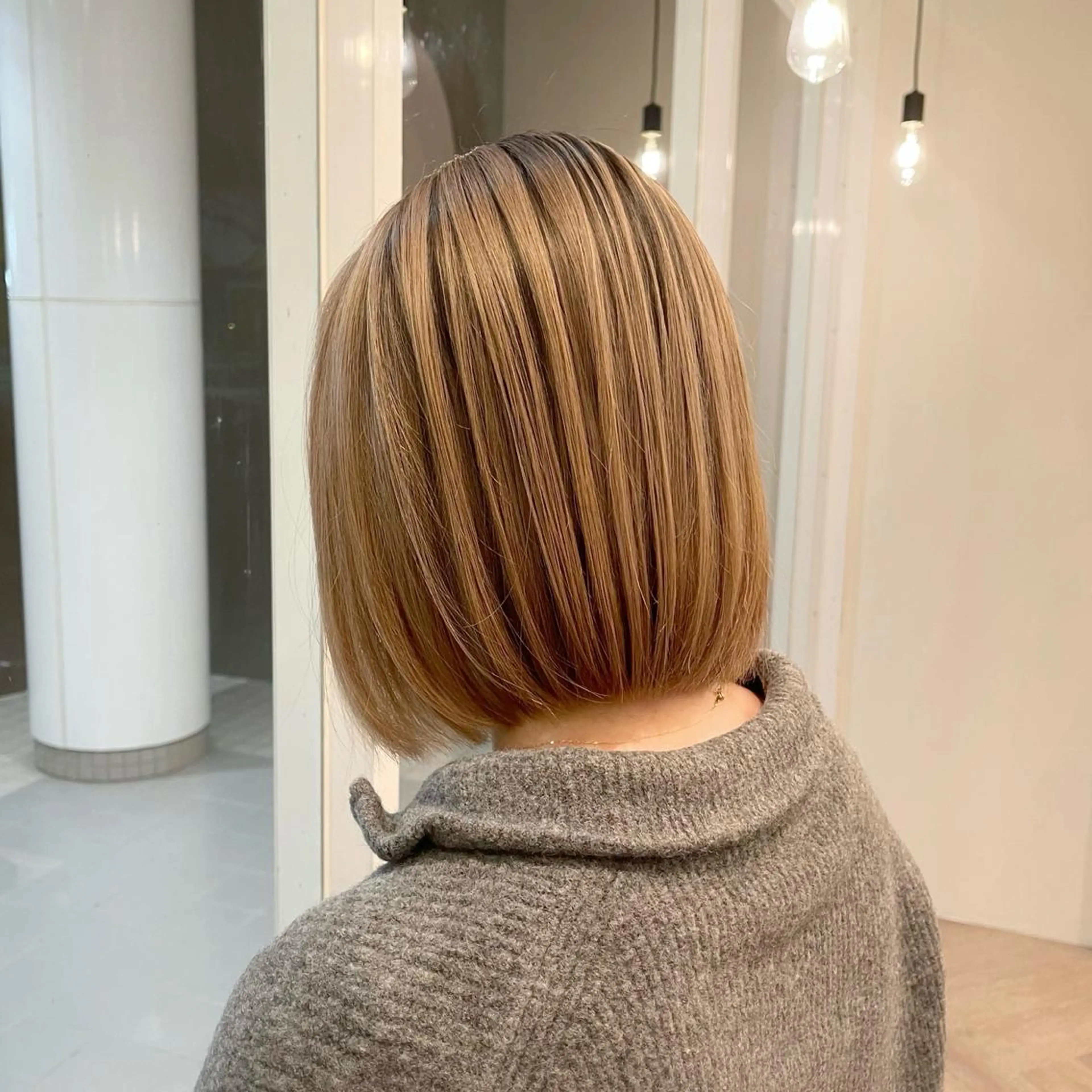 ショート カラー バレイヤージュ デザインカラー ハイライトカラー 外国人風カラー ハイライト アンドウ ユウ/ レイヤーカット/韓国のヘアスタイル