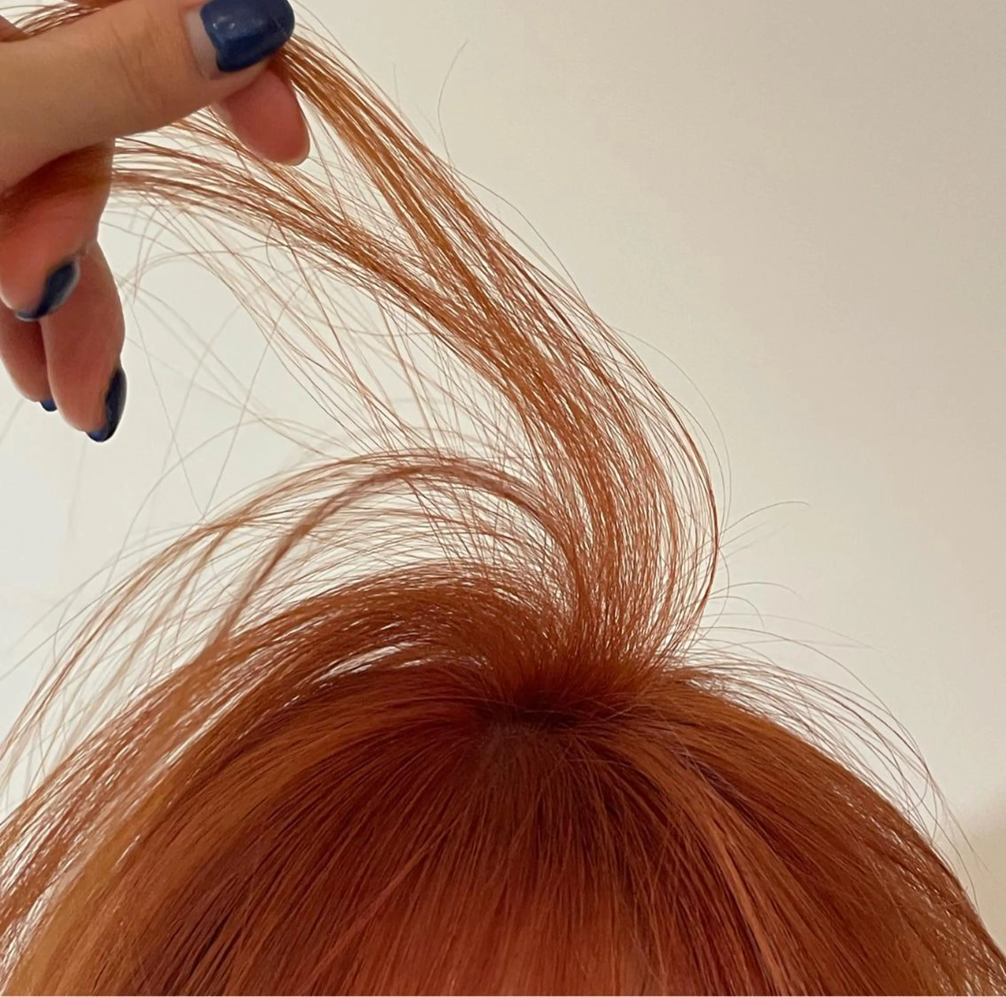 ミディアム カラー オレンジ ピンクカラー chiharu ボブ/レイヤーのヘアスタイル