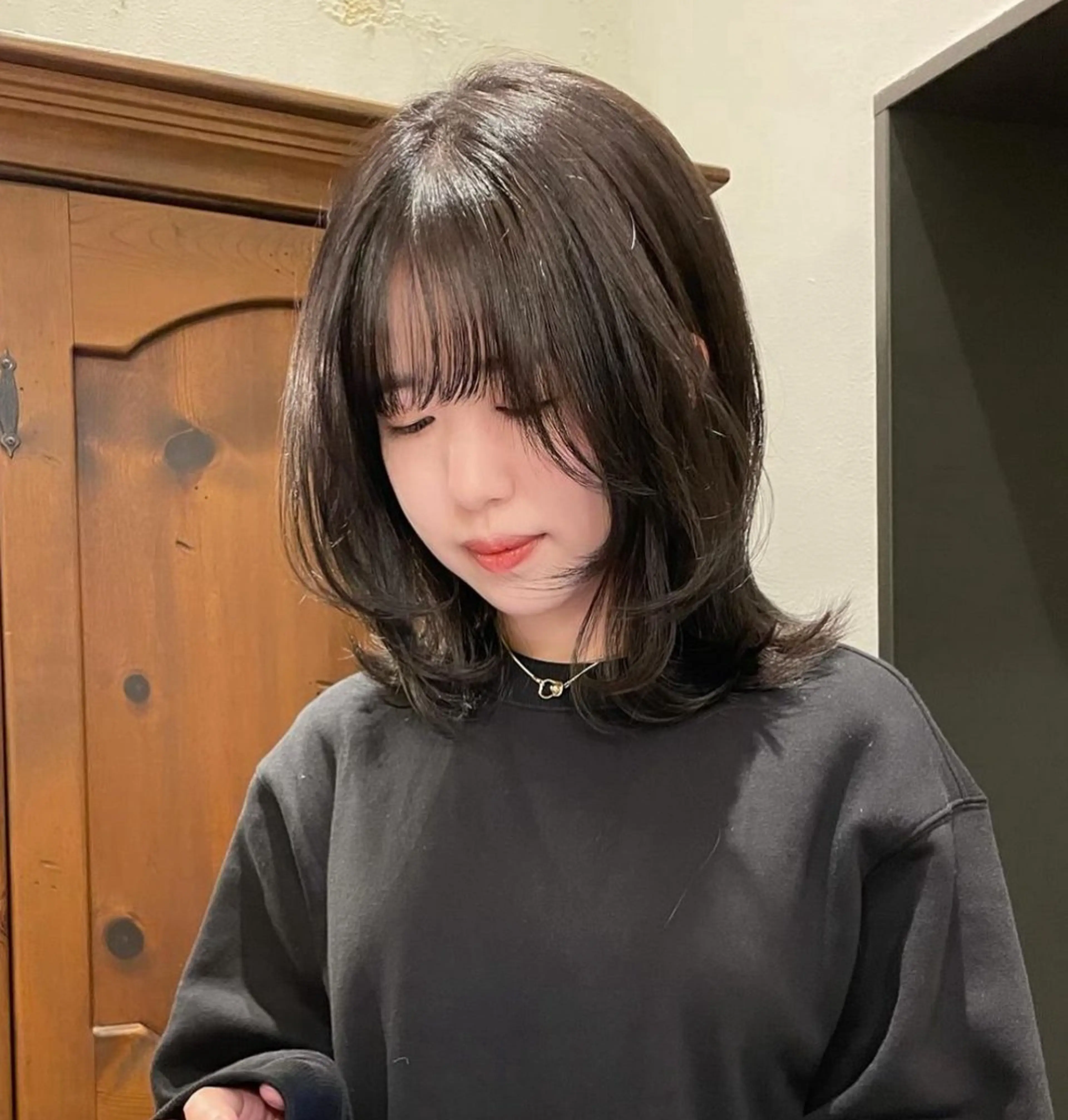 ミディアム パープルカラー 韓国風ヘア レイヤーカット tete nico所属・似合わせ/ヘアカラー nanami🌸のヘアスタイル