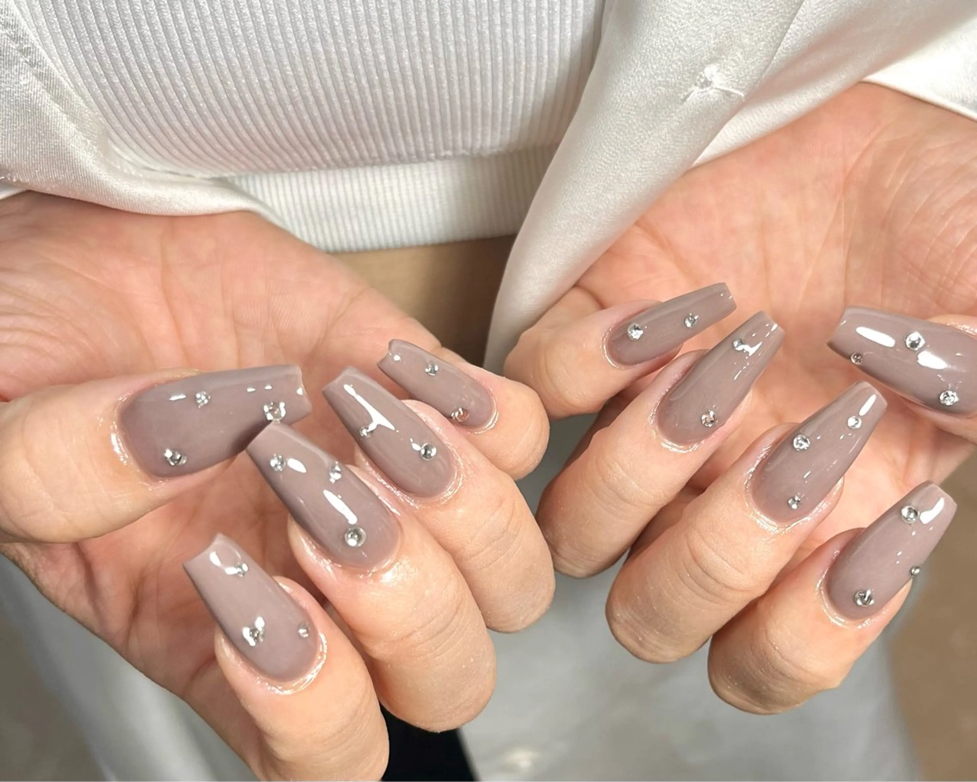 ネイル ブラウン 長さ出し ワンカラーネイル スカルプネイル シンプルネイル Salute本店 🦋仲原里佳のネイルデザイン