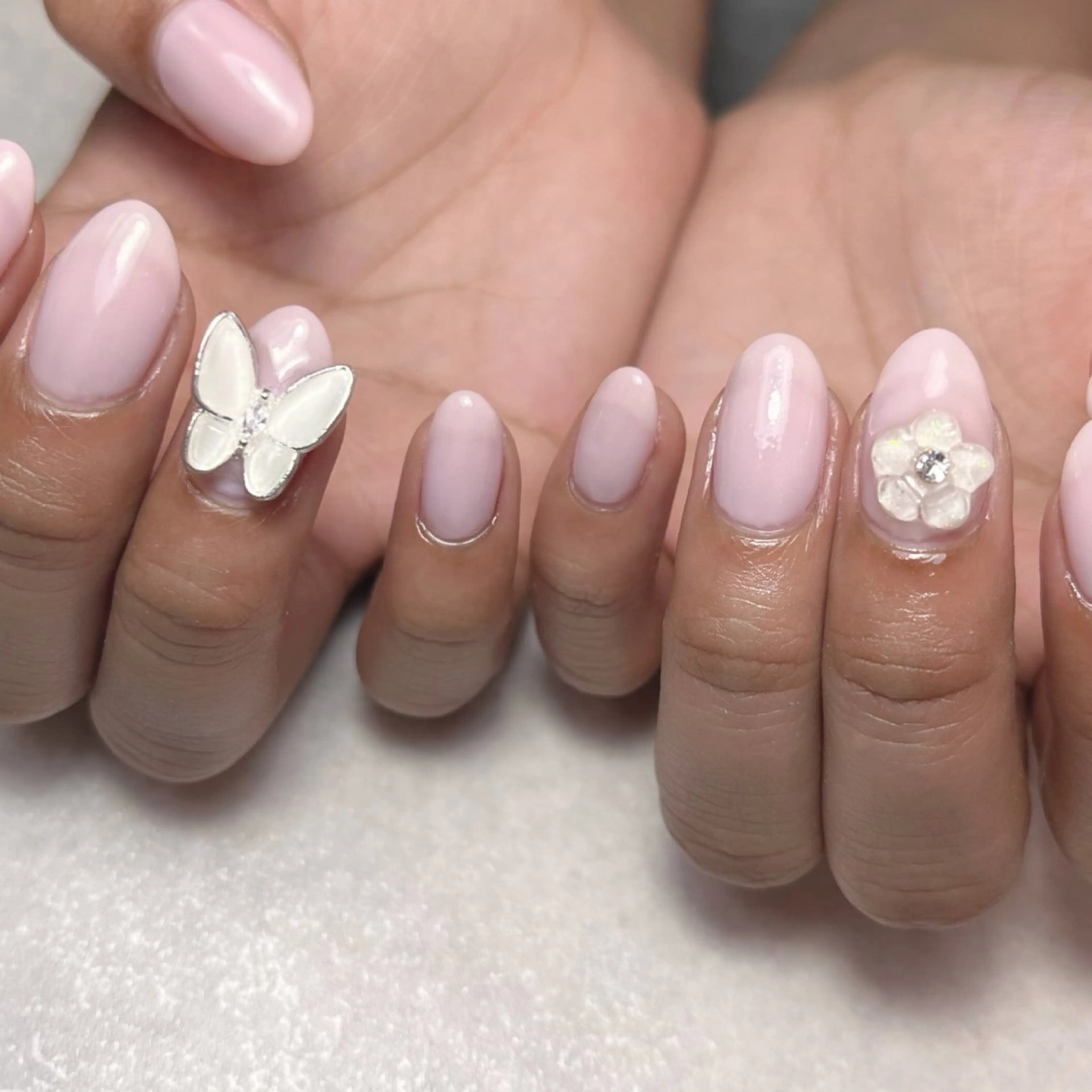 ネイル aune nail Ayakaのネイルデザイン