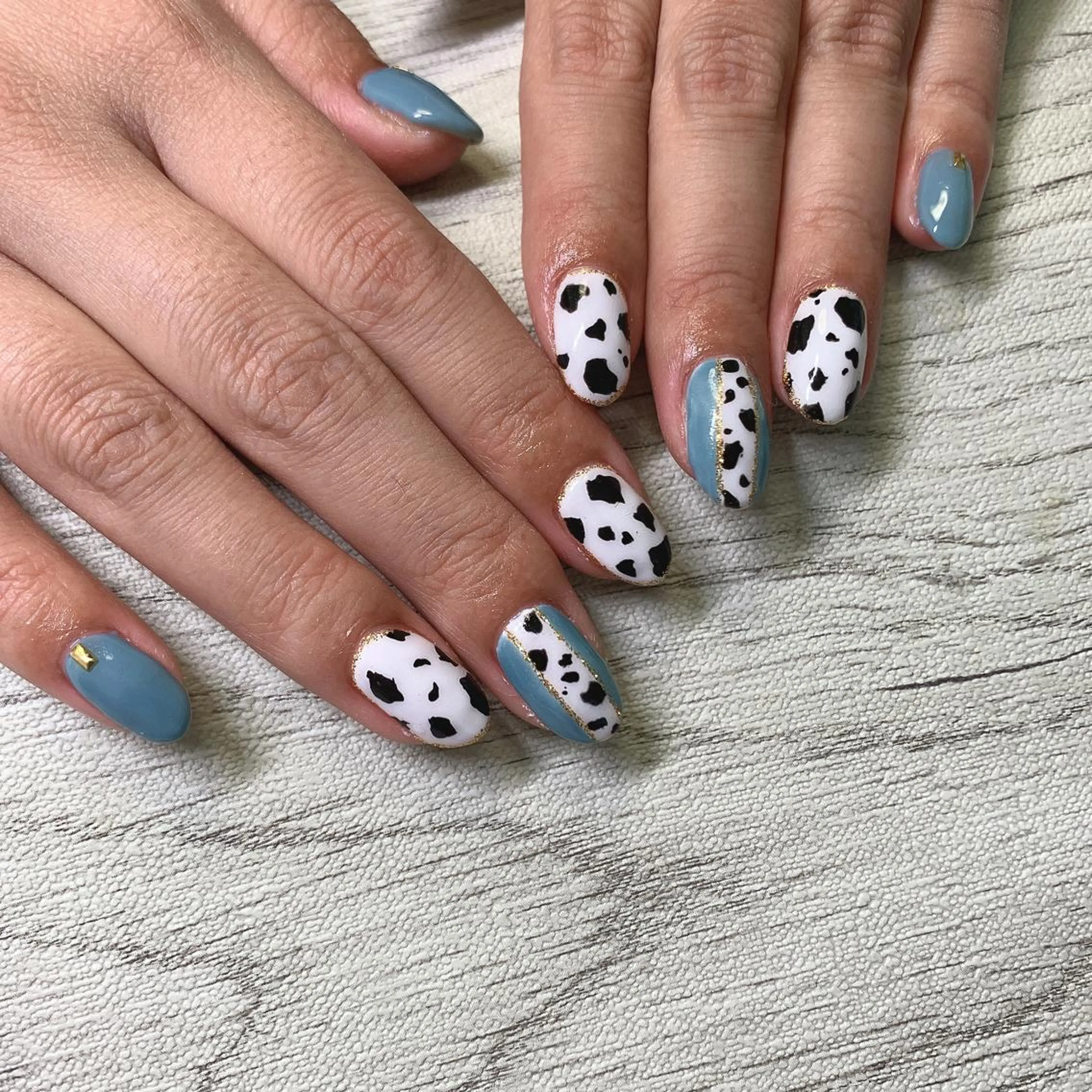 ネイル ハンドネイル フットネイル Adite nailのネイルデザイン