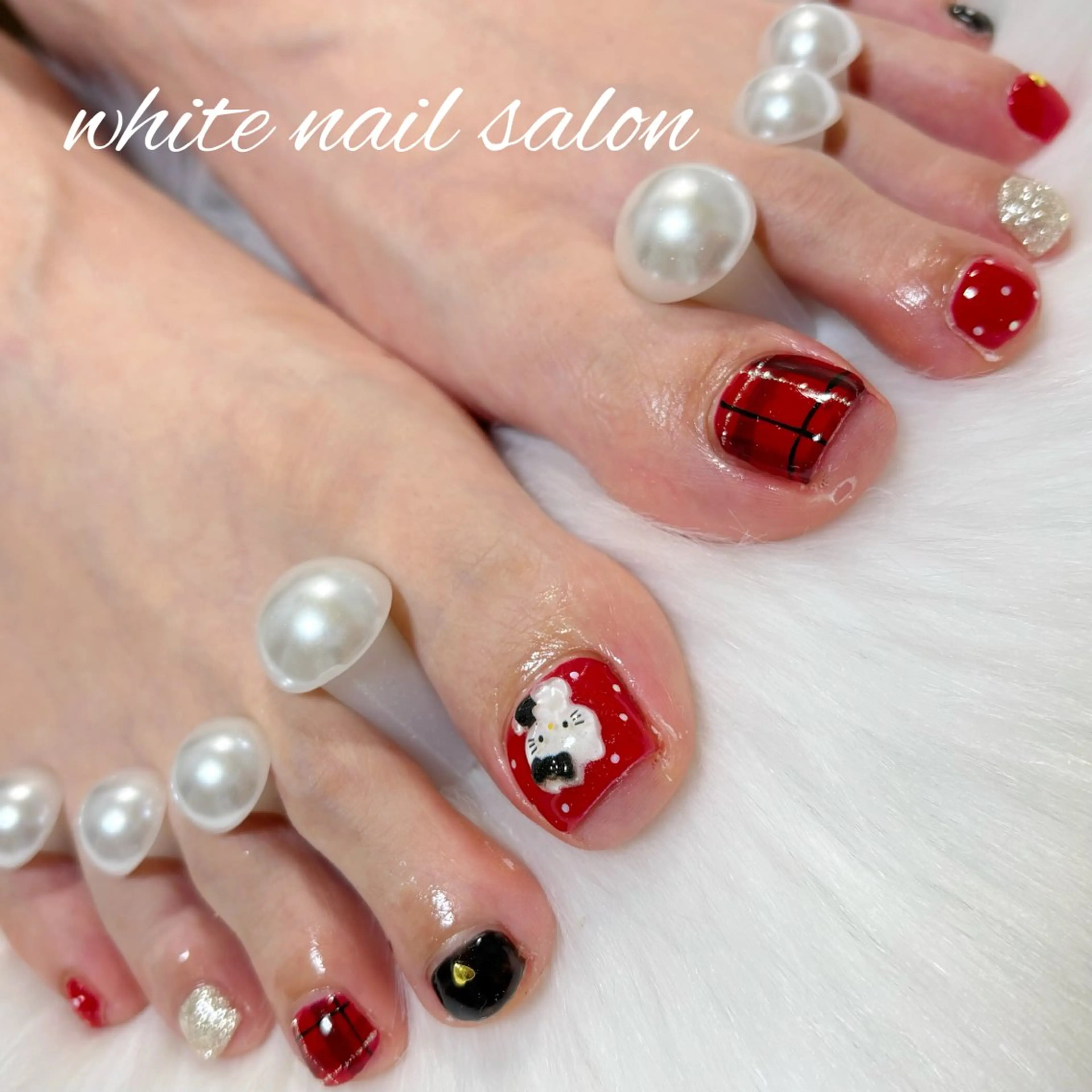 ネイル フットネイル ラメ(グリッター) 持ち込み フットネイル white nail salonのネイルデザイン