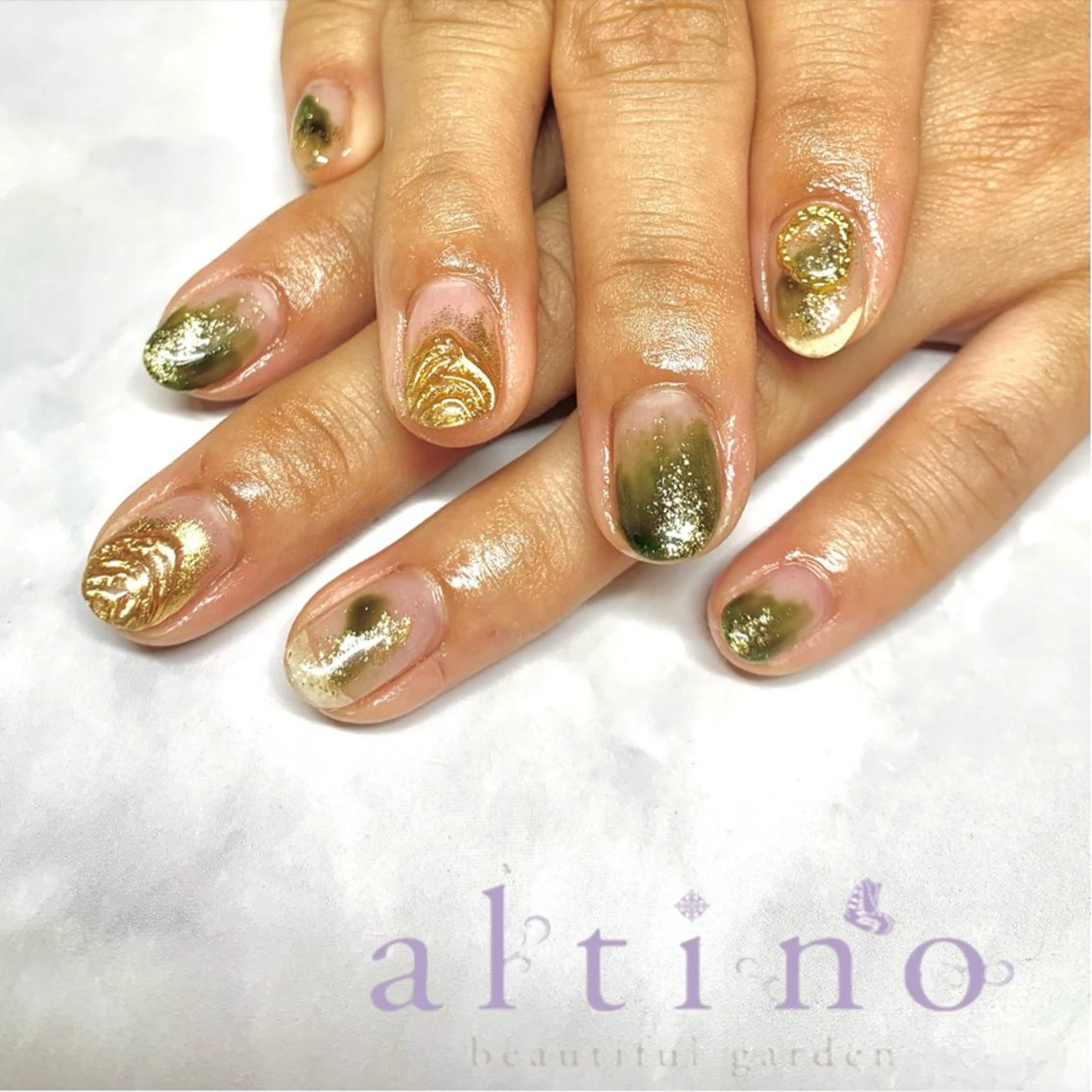 ネイル nail atelier  new moon所属・森 貴子のネイルデザイン