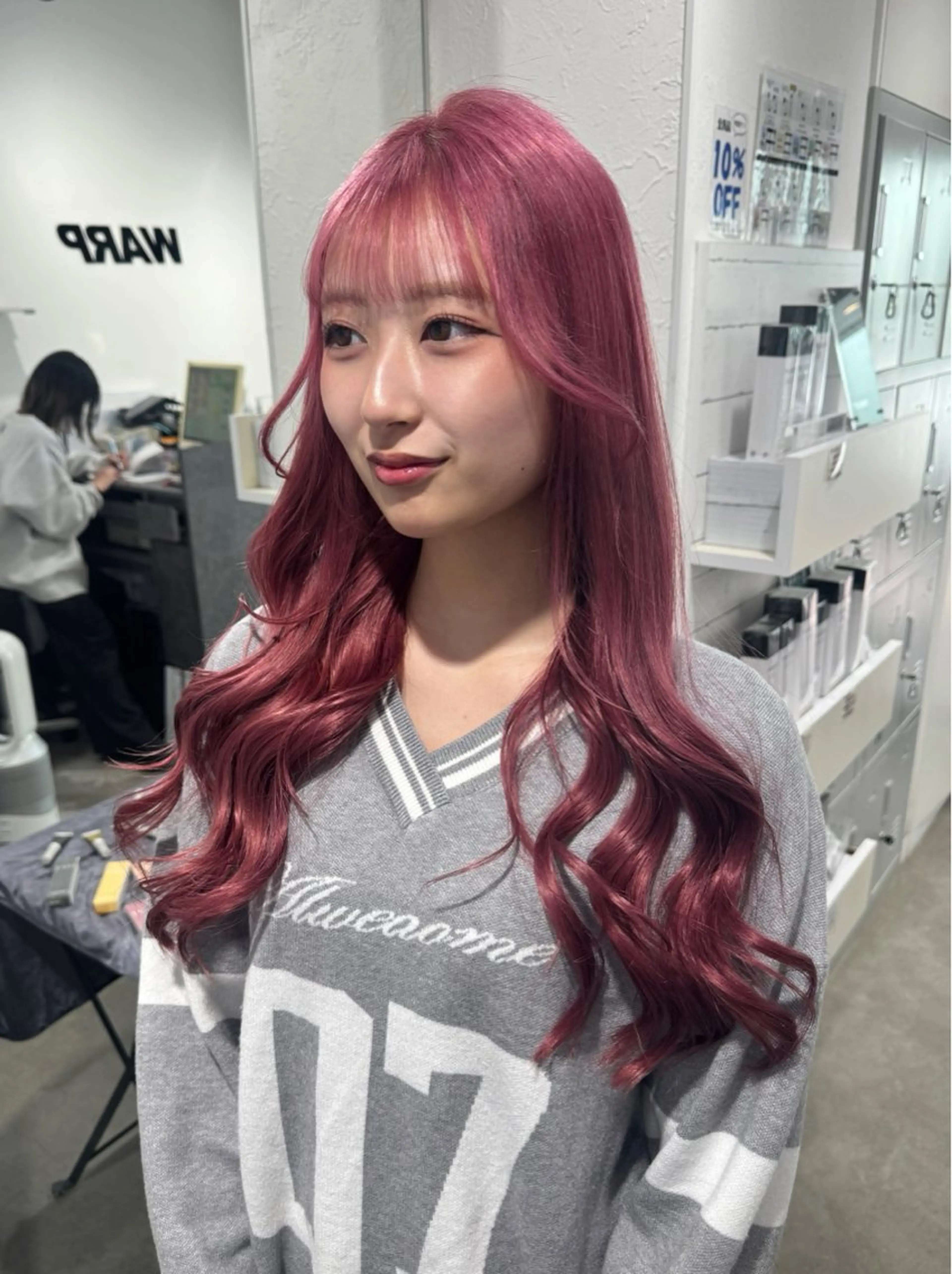 ロング カラー ヘアカラー ハイトーン/レイヤー /艶カラー🎀のヘアスタイル