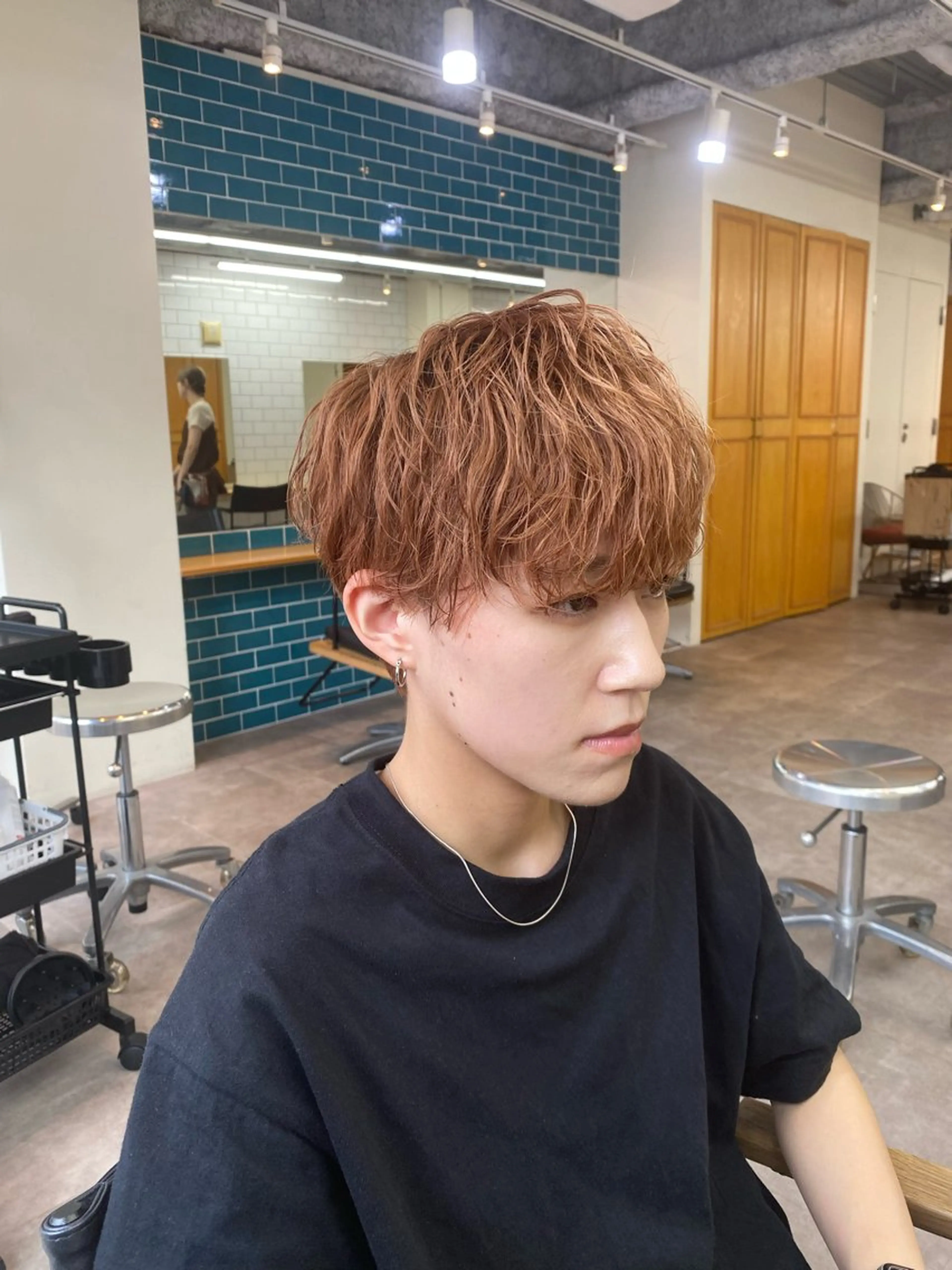 カラー メンズ メンズブリーチ ブリーチ ブラウンカラー 透明感カラー オレンジ カット ヘアカラー シャドウパーマ/ 波巻パーマYu-Kiのヘアスタイル