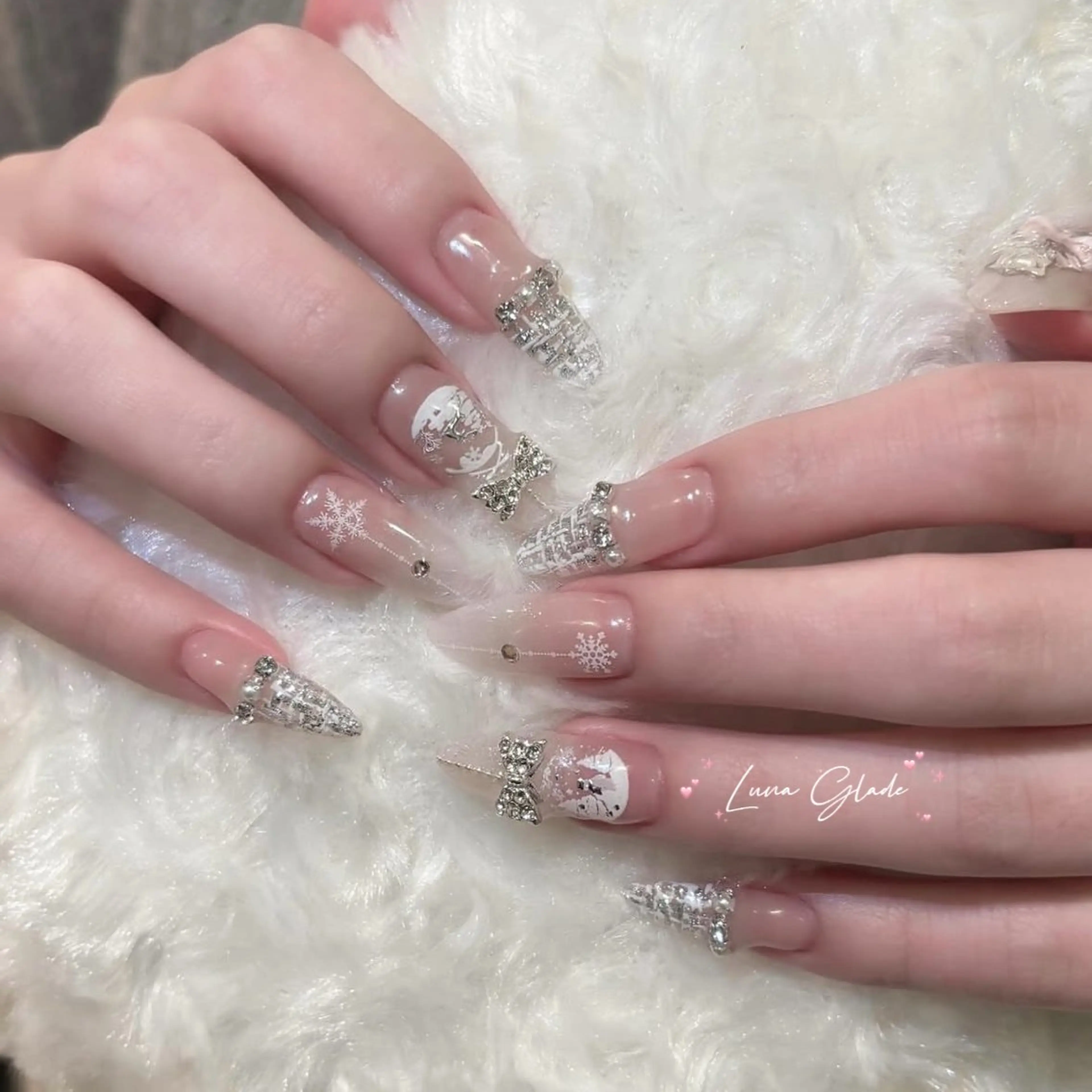 ネイル ハンドネイル Luna Glade Nail Salon所属・Luna Gladeのネイルデザイン