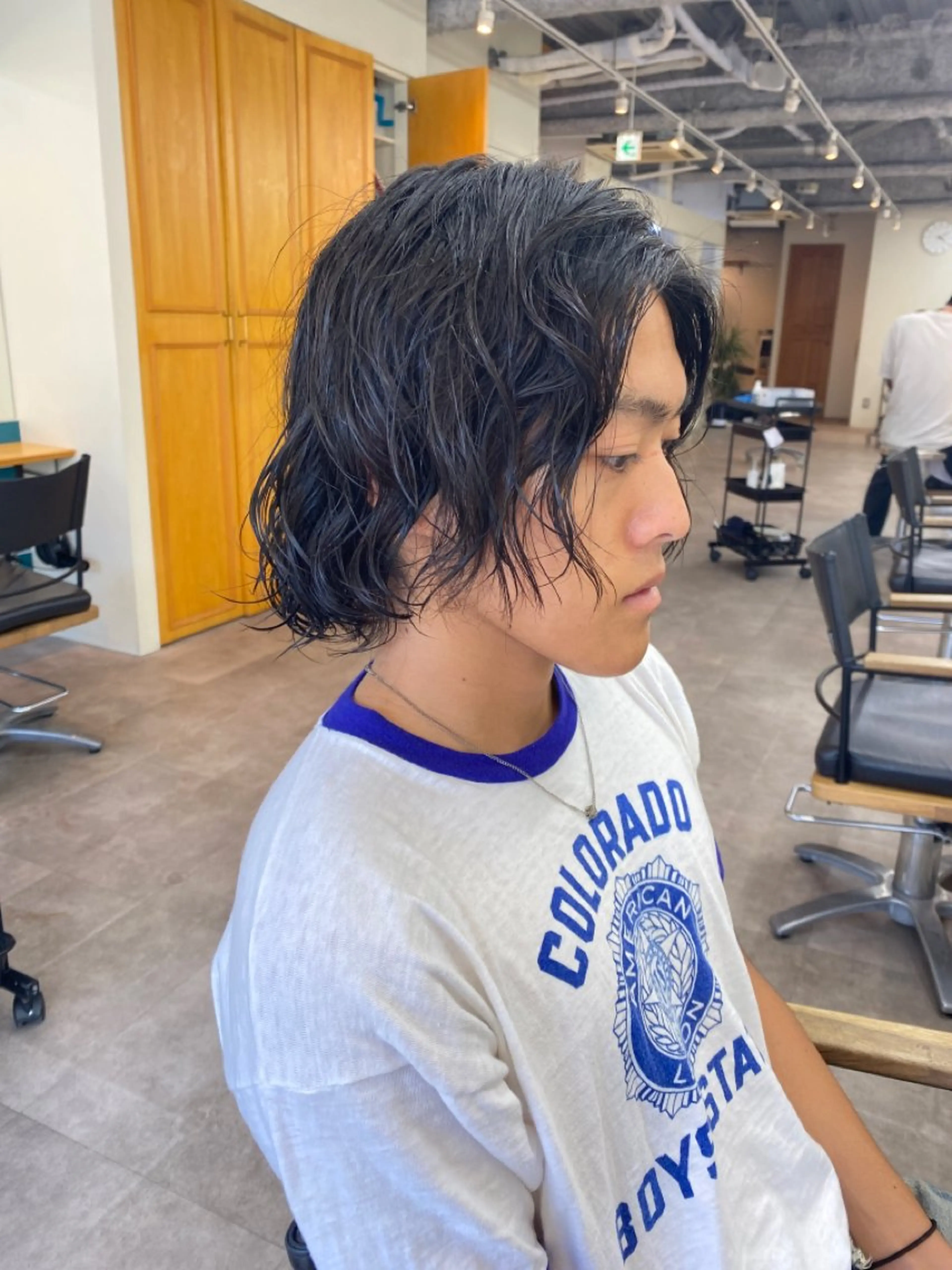 パーマ メンズ メンズパーマ パーマ オリーブカラー🫒 透明感カラーMAOのヘアスタイル