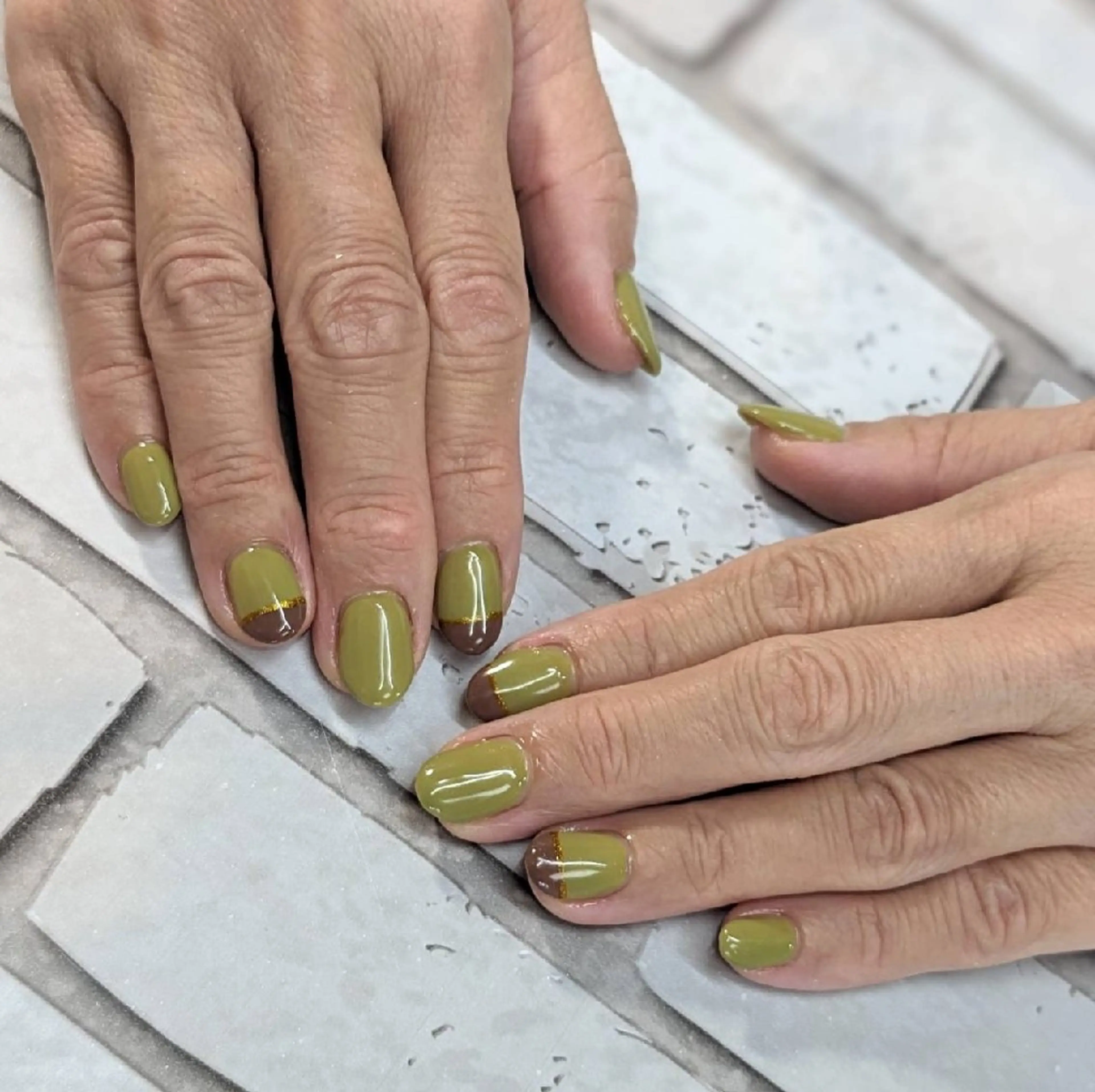 ネイル ブラウン ハンドネイル ネイルサロンベルティ .keikoのネイルデザイン