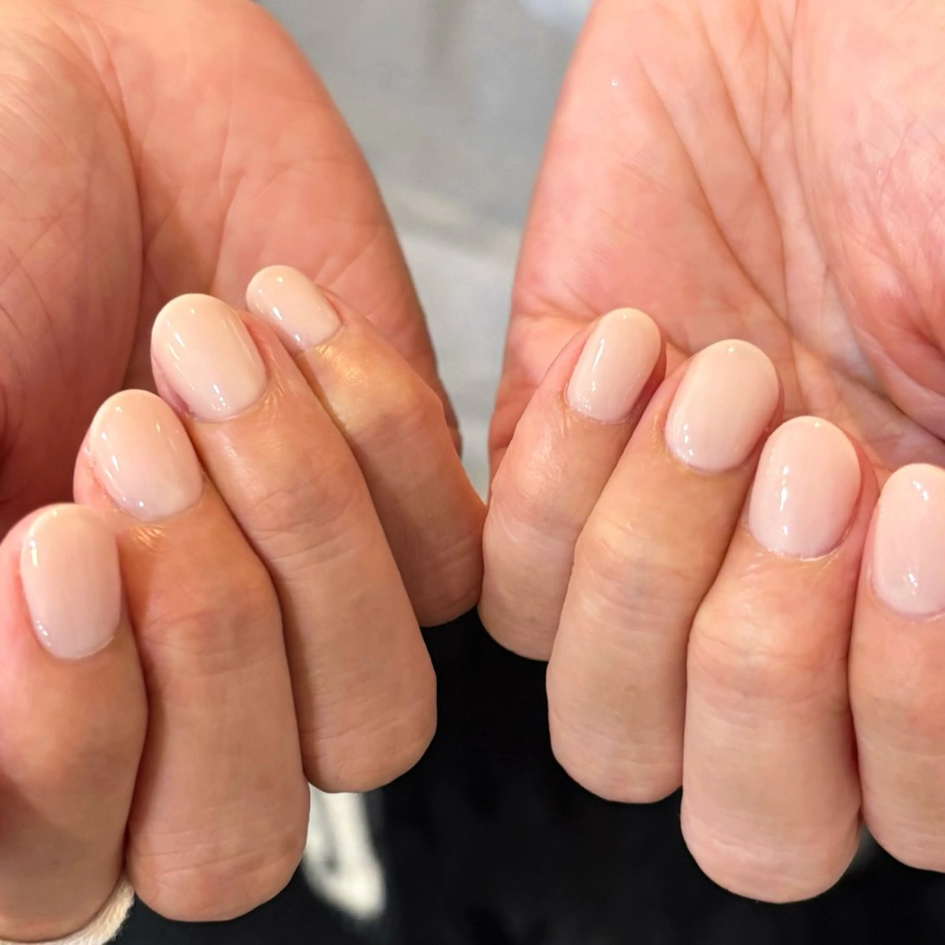 ネイル ワンカラーネイル ハンドネイル ナカエ🐈‍⬛ ／relownailのネイルデザイン
