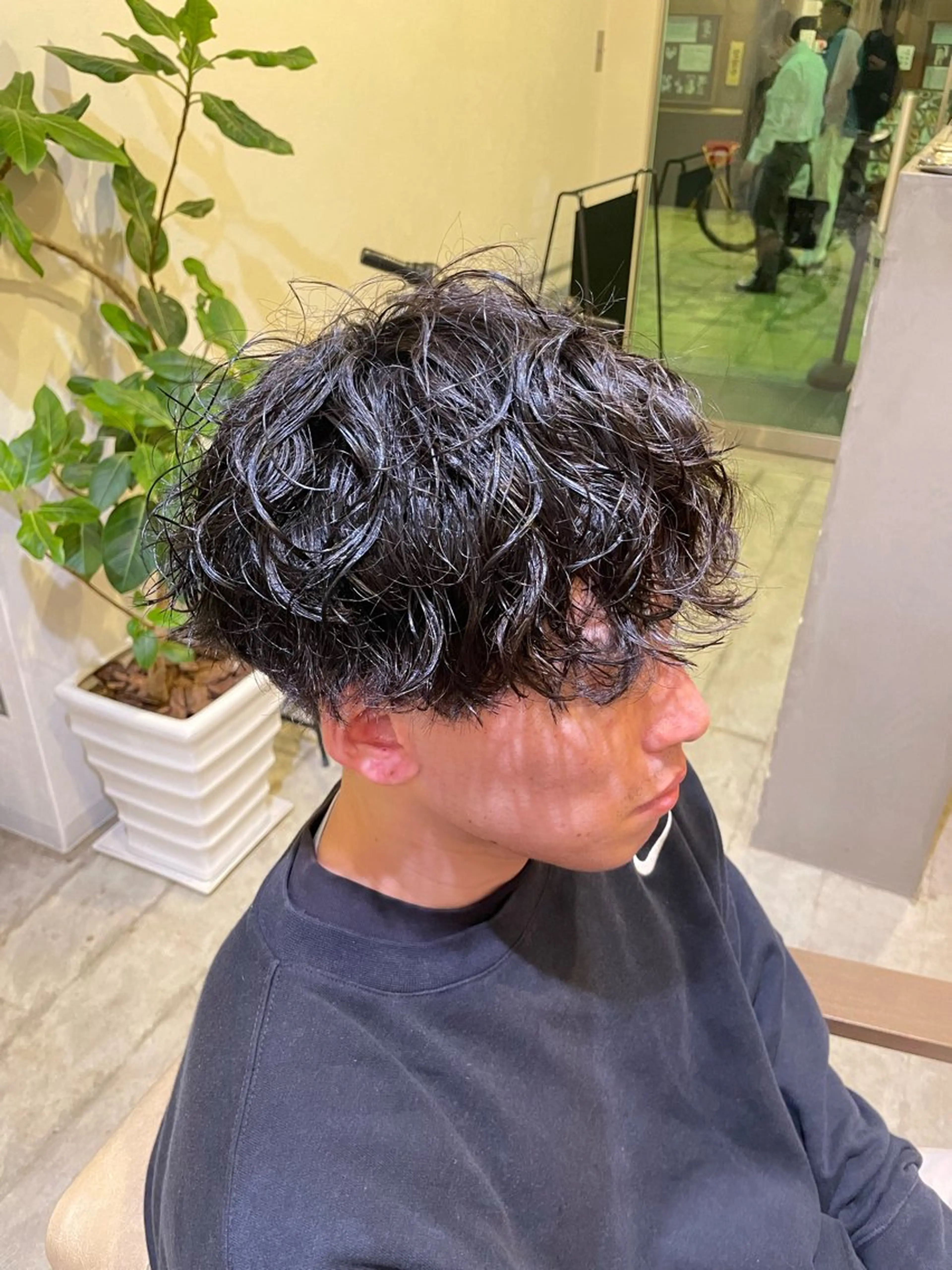 パーマ メンズ メンズパーマ ツイストスパイラルパーマ スパイラルパーマ 河田 緋菜乃のヘアスタイル