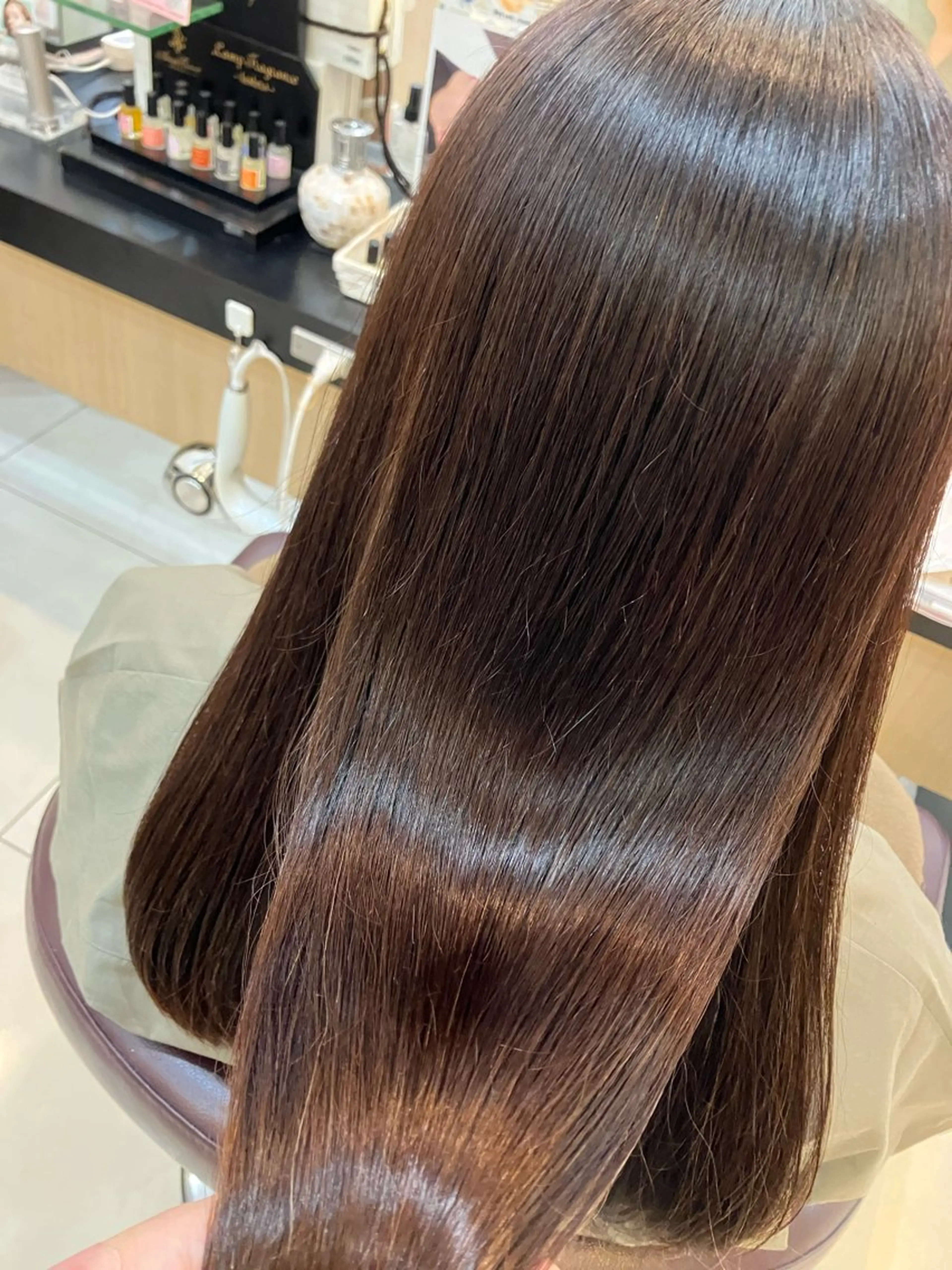 セミロング 縮毛矯正 yukari 艶髪ヘアのヘアスタイル