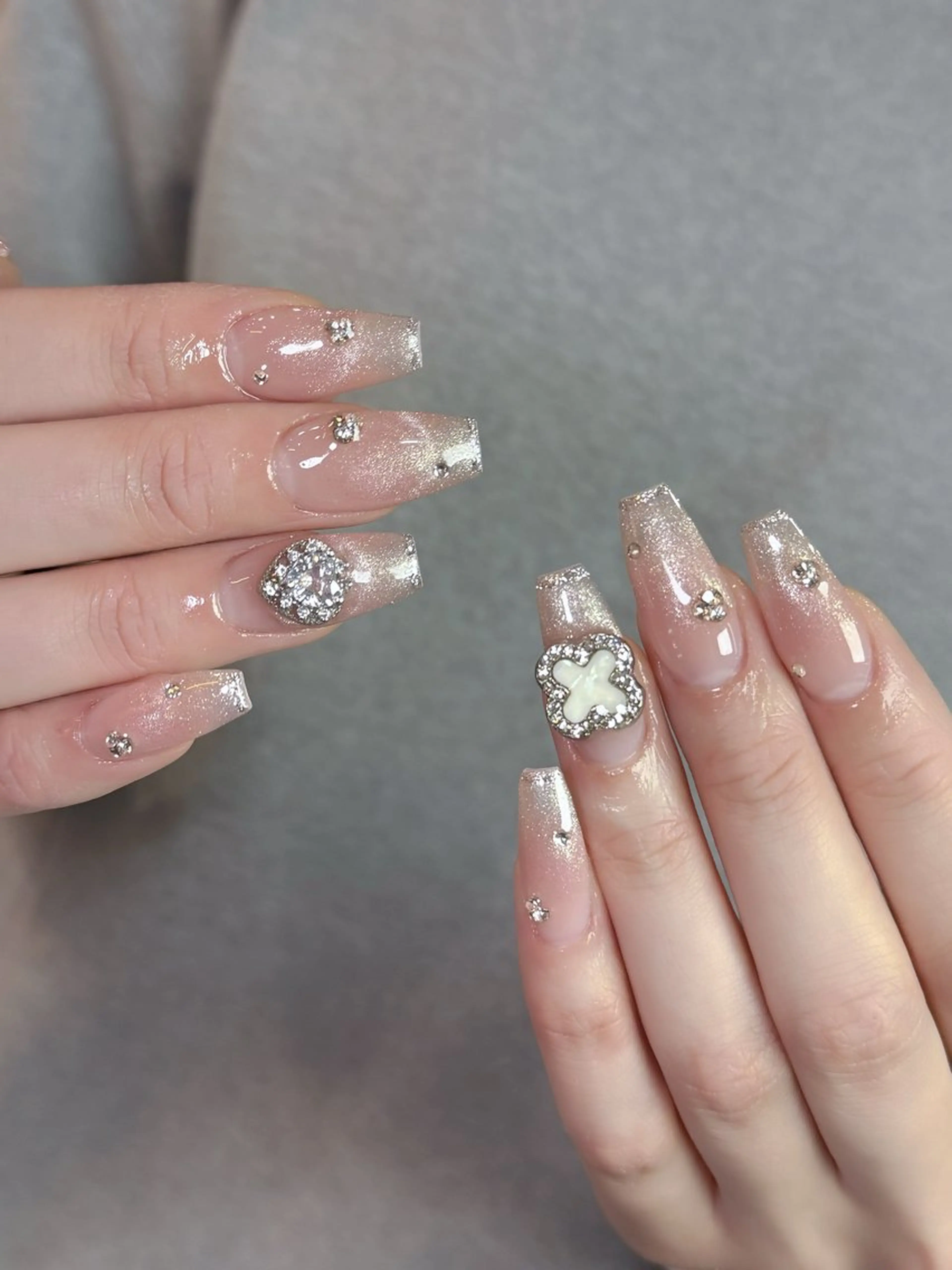 ネイル ハンドネイル Dark honey スカルプ専門原宿店のネイルデザイン