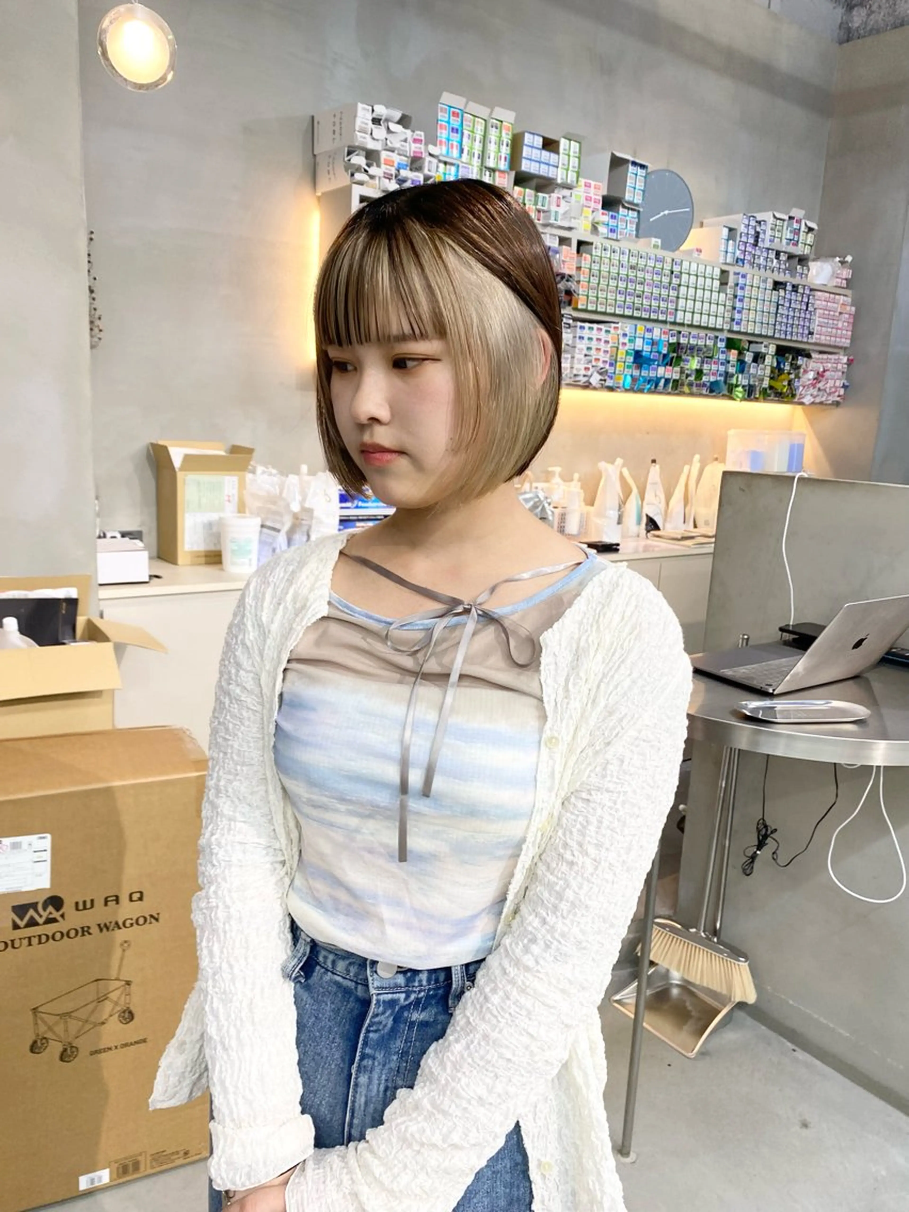 ショート カラー ヘアカラー qulim所属・前橋 姫奈のヘアスタイル