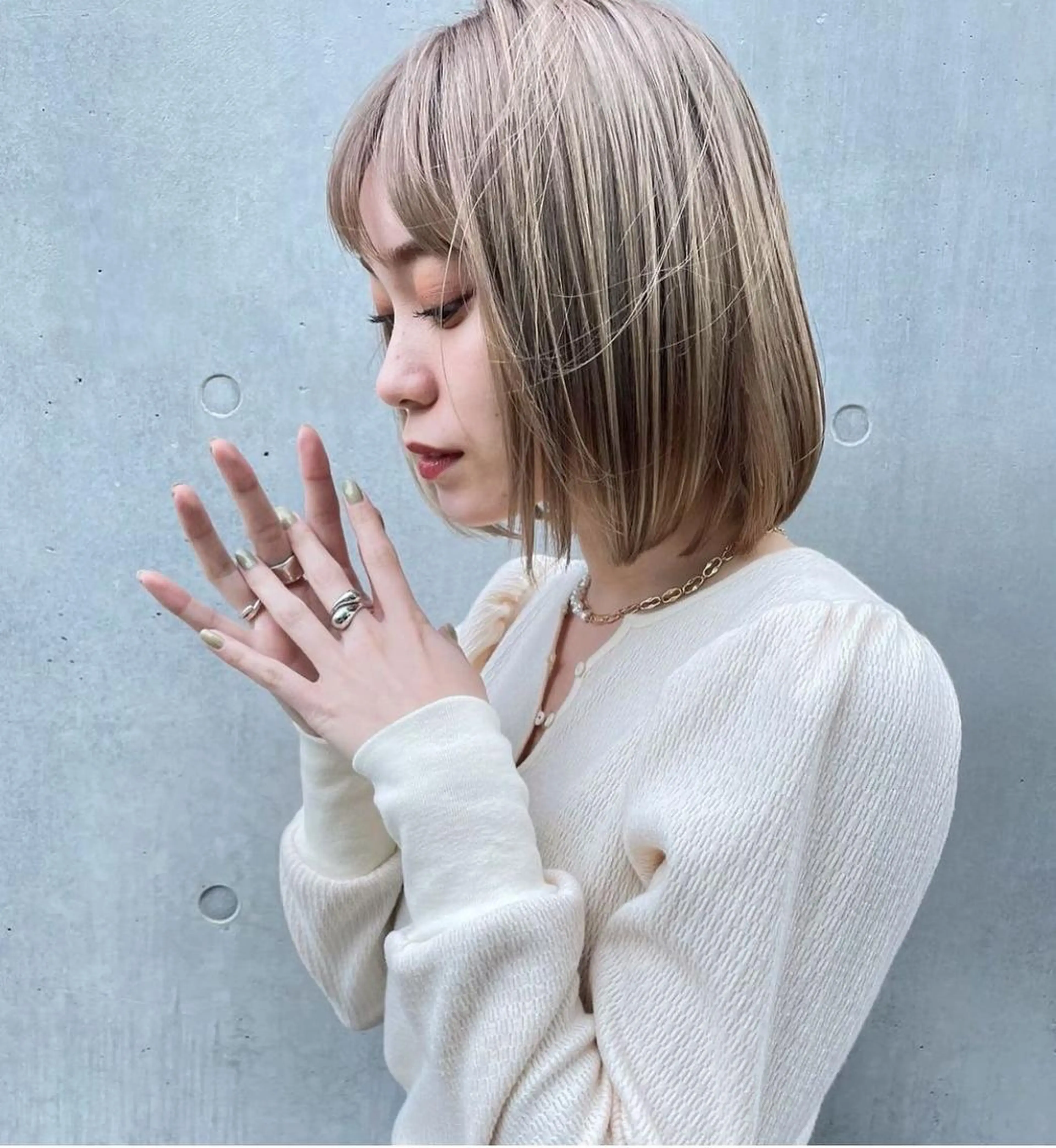 ミディアム カラー ヘアアレンジ 黒髪 ブリーチ 透明感カラー グラデーションカラー ハイライトカラー 韓国/髪質改善💘 櫻井かれんのヘアスタイル