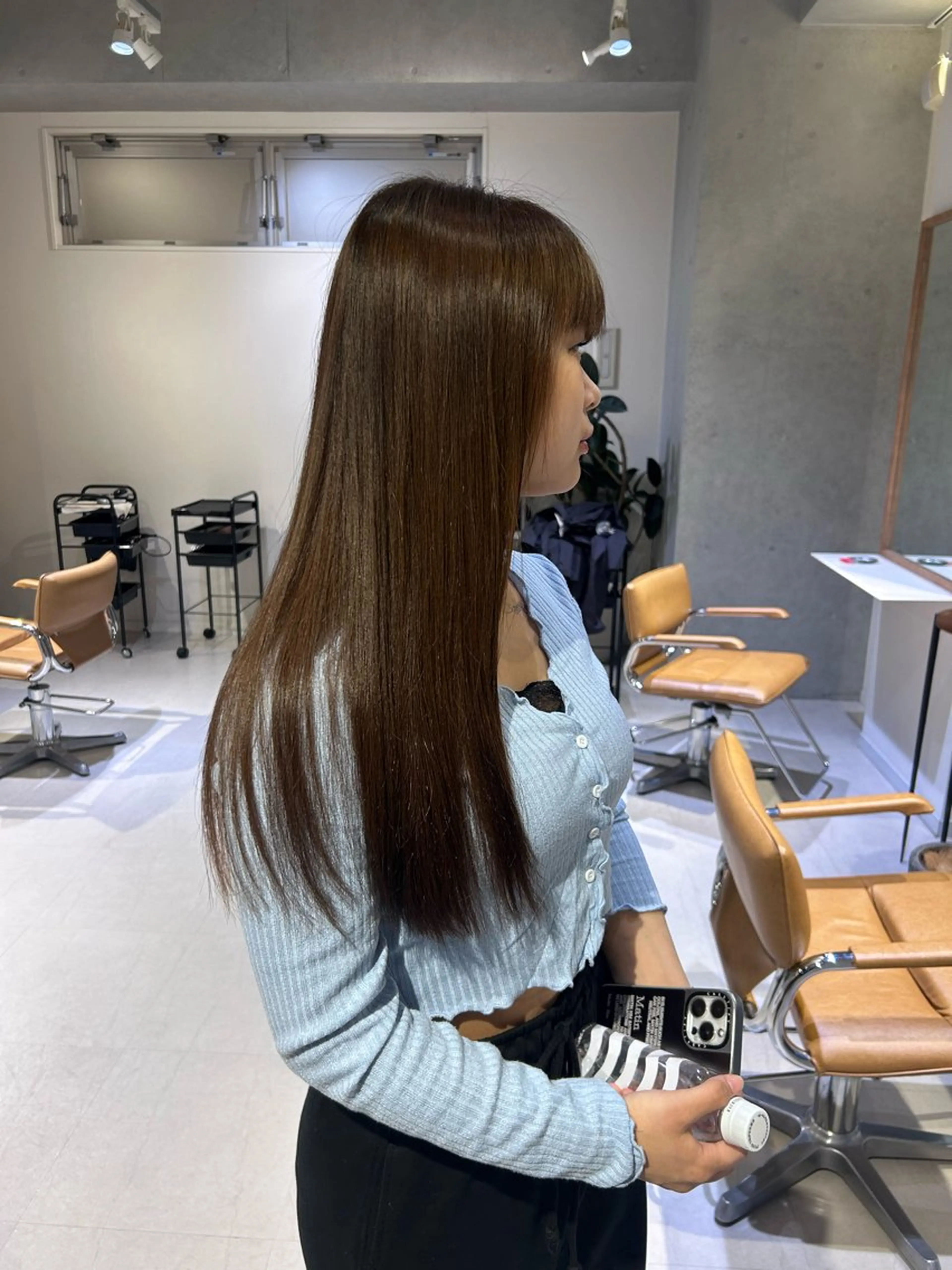 ロング カット ヘアカラー トリートメント mine【マイン】所属・透明感カラー🫧/ レイヤー/アチワのヘアスタイル