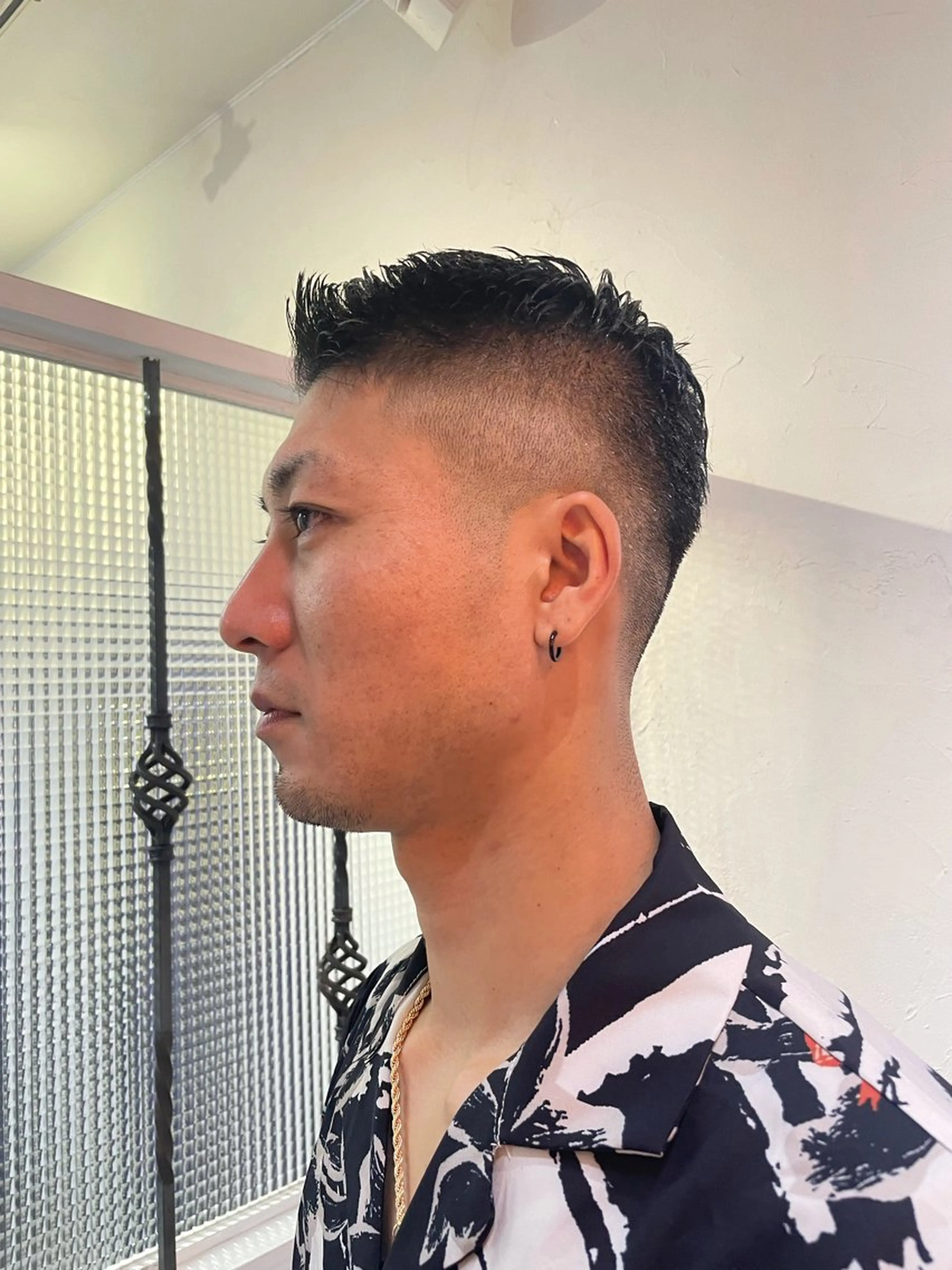 ショート メンズ フェードカット スキンフェード Men's hair salon First 中百舌鳥店所属・First なかもず 店 YUKIのヘアスタイル