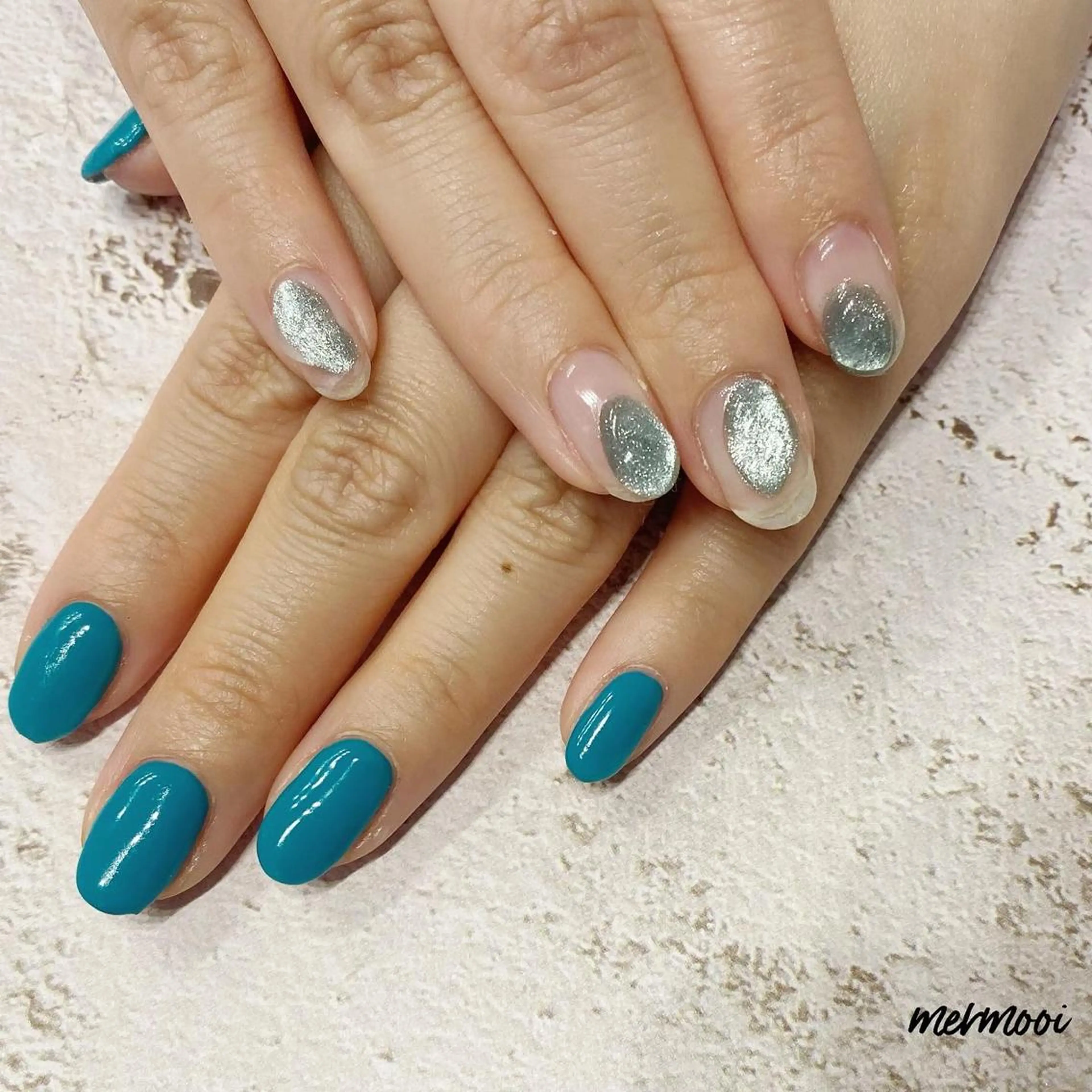 ネイル キラキラネイル マグネットネイル ニュアンスネイル スカルプネイル シンプルネイル ハンドネイル mermooi nailのネイルデザイン