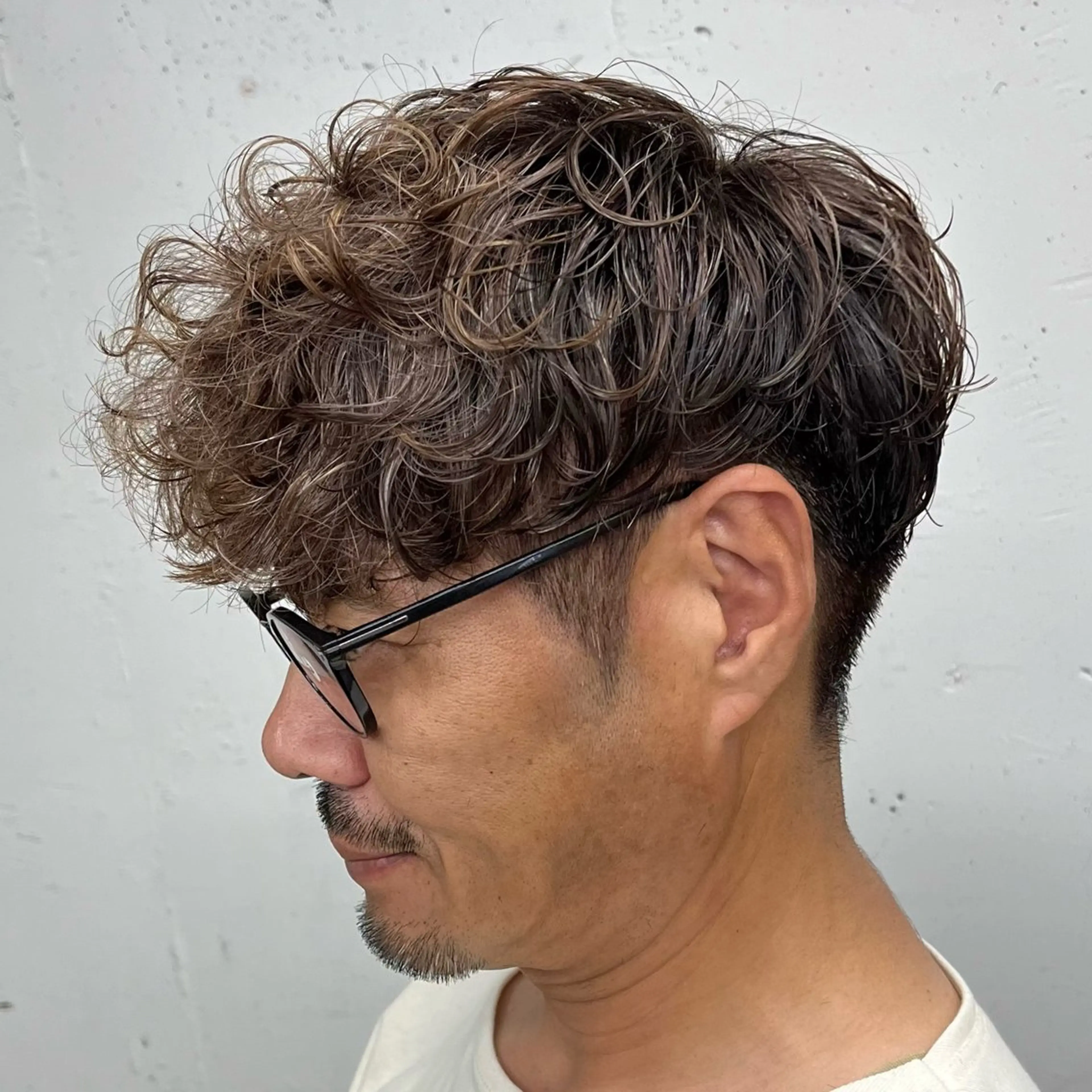 ショート パーマ メンズ オールバック フェードカット メンズパーマ スキンフェード スペインカール カット パーマ 立川/メンズパーマ 厚進太郎のヘアスタイル