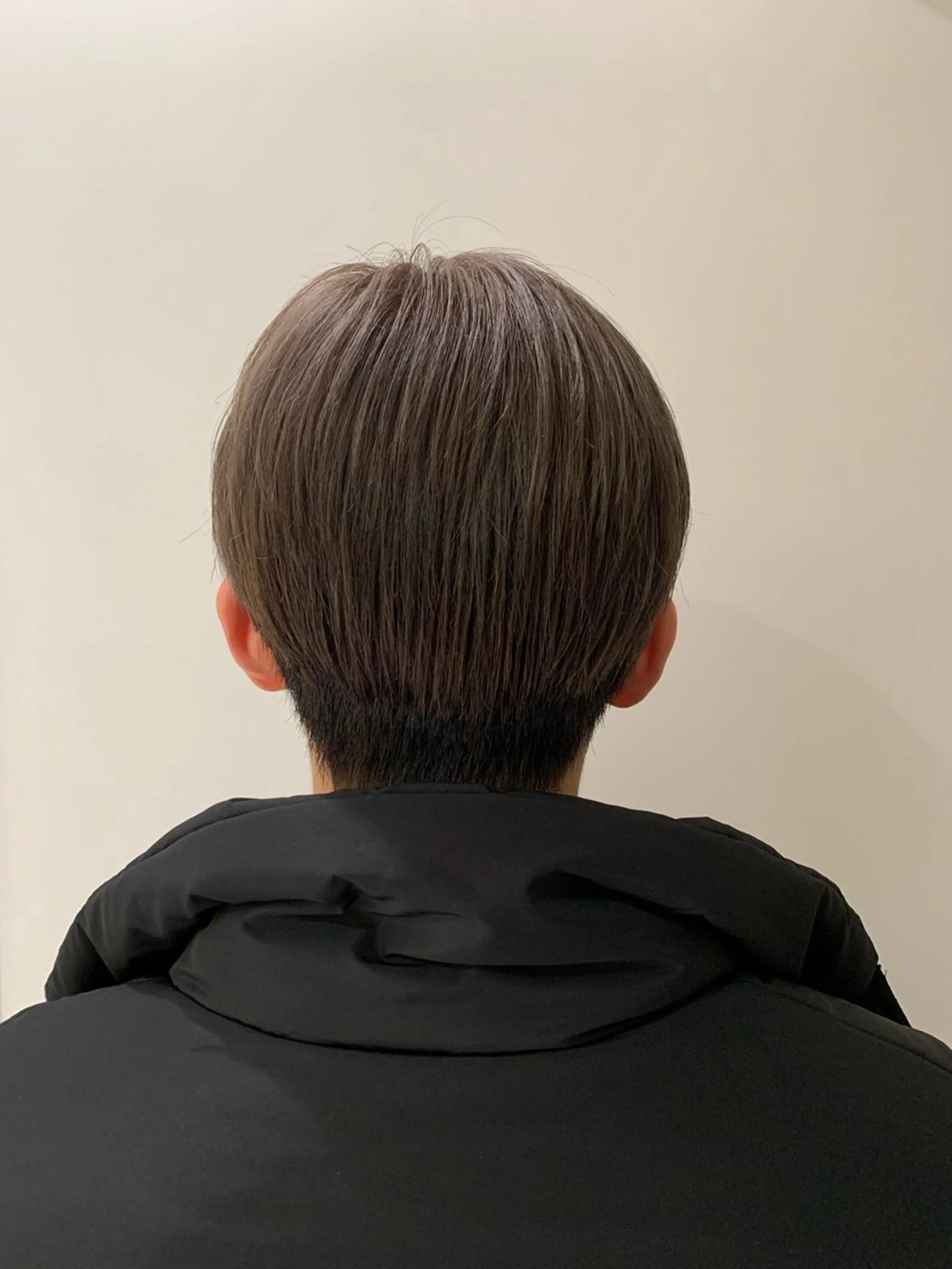 ショート カラー メンズ [渋谷ブリーチ] 玲弥のヘアスタイル