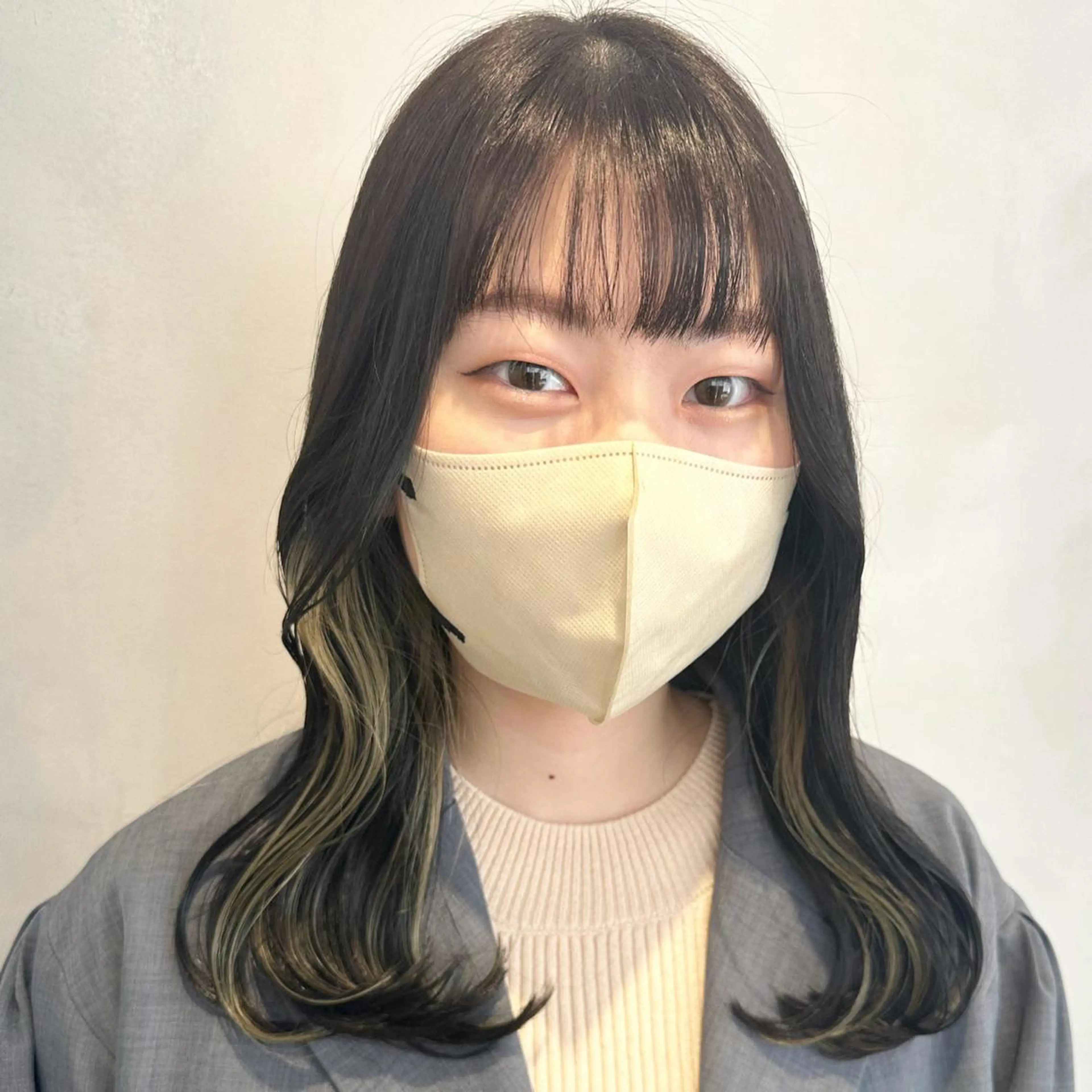 ミディアム カラー カット ヘアカラー トリートメント デザインカラー/パー マ🦖外岡咲希🦖のヘアスタイル