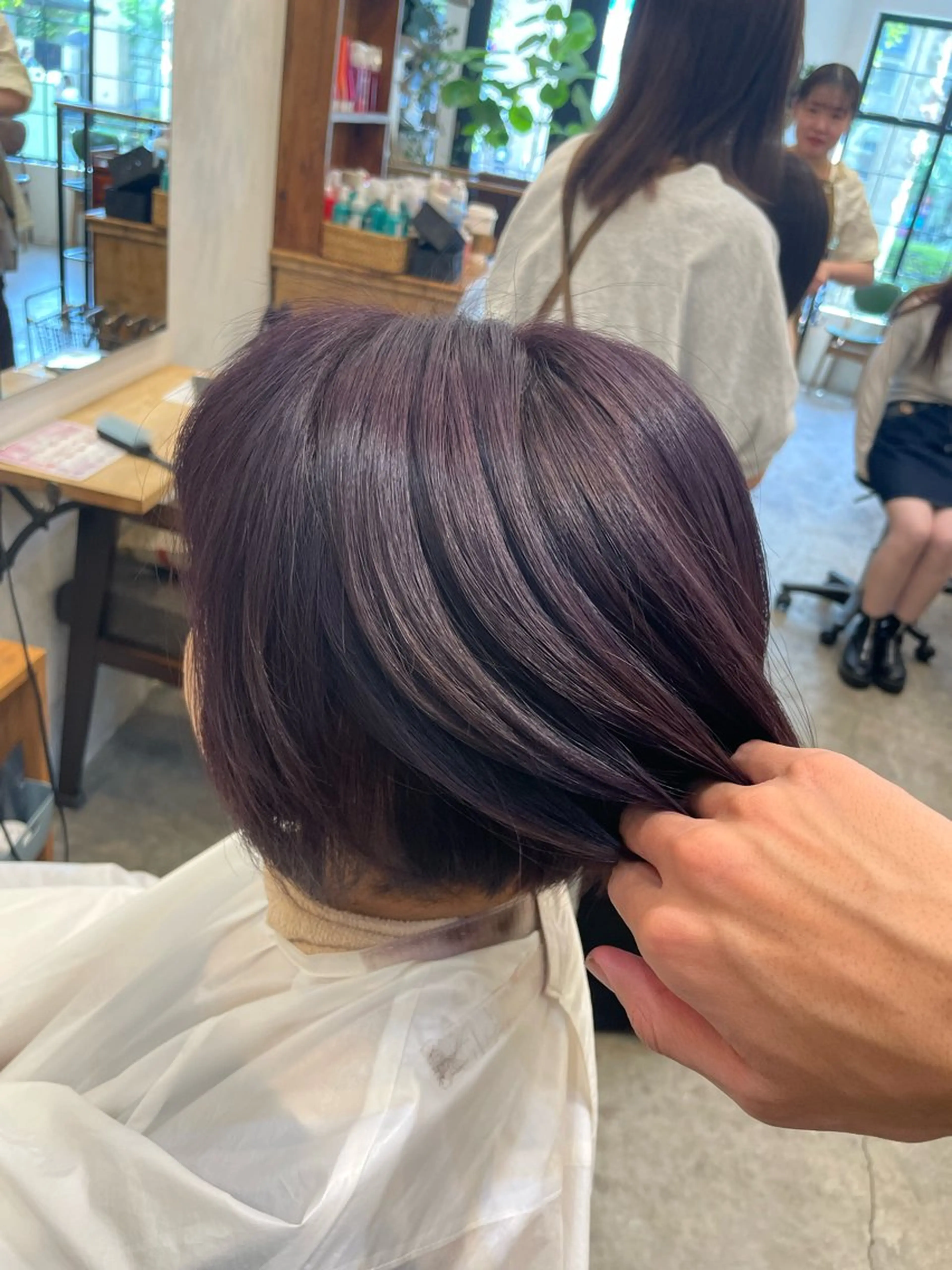 ショート パープルカラー 吉祥寺/ショート/ ボブ/トナミのヘアスタイル