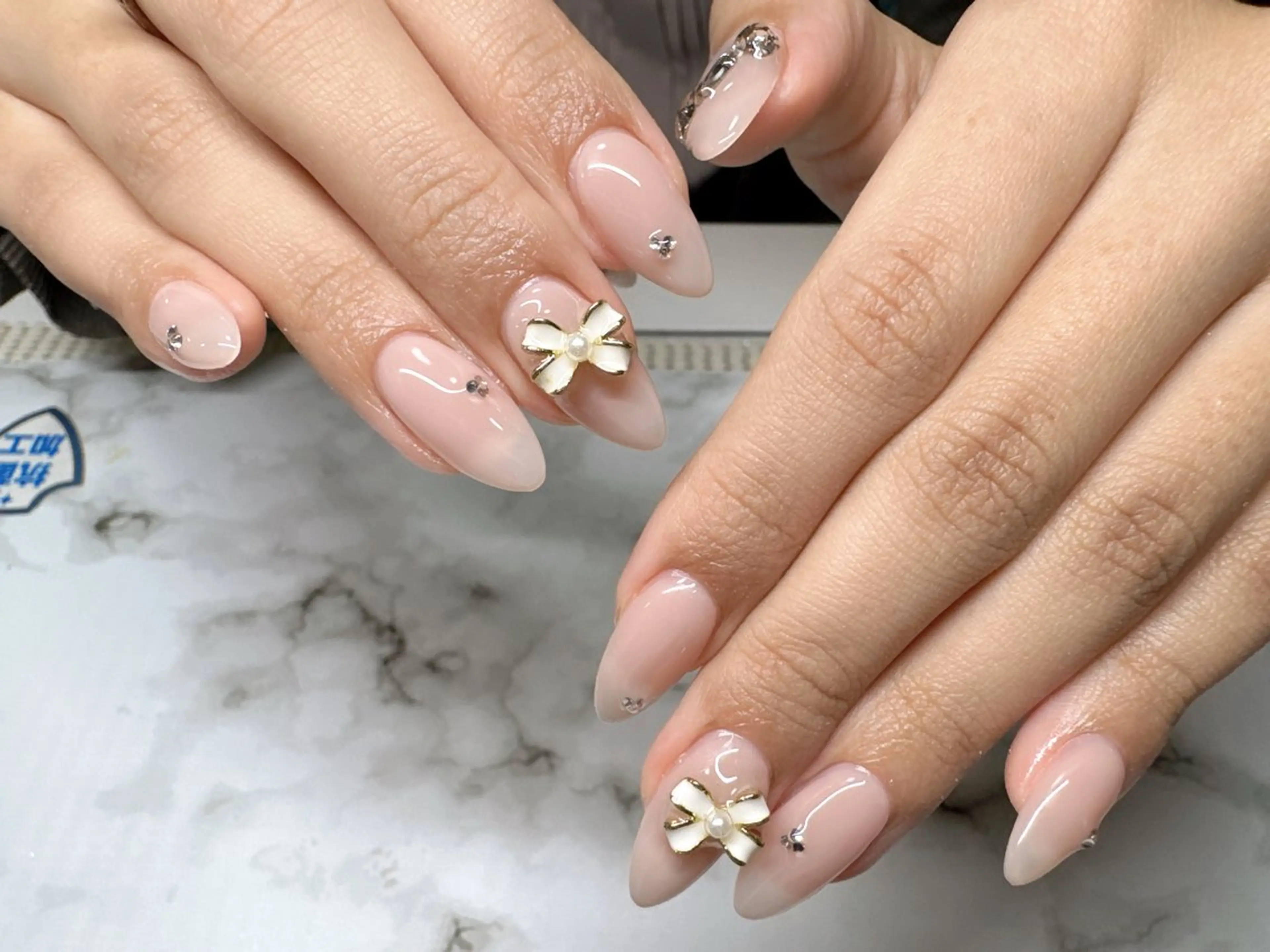 ネイル ハンドネイル Odon Beauty  nail  salon所属・ソコ ソコのネイルデザイン