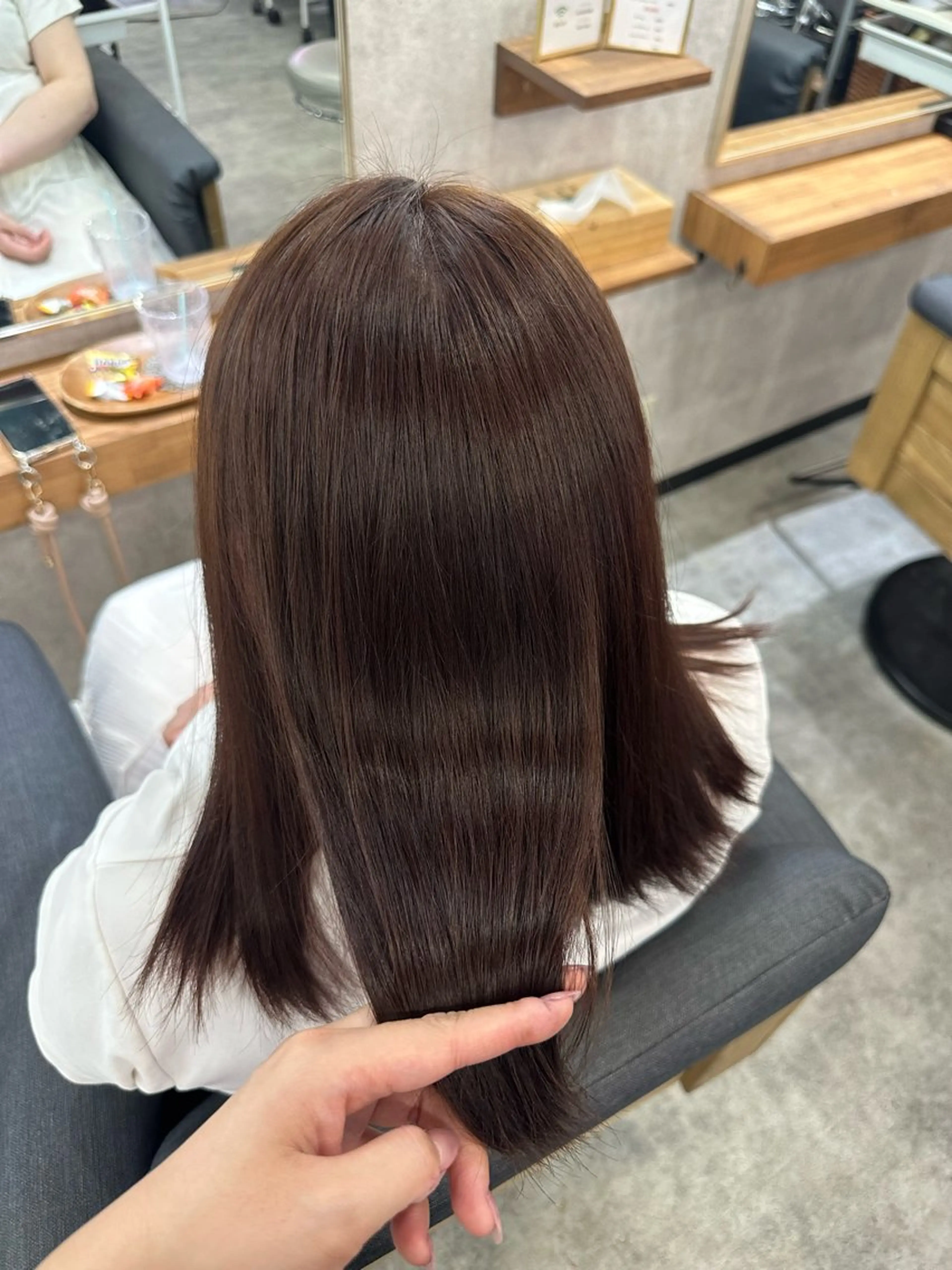 ミディアム ヘアカラー トリートメント MOURI CHISATOのヘアスタイル