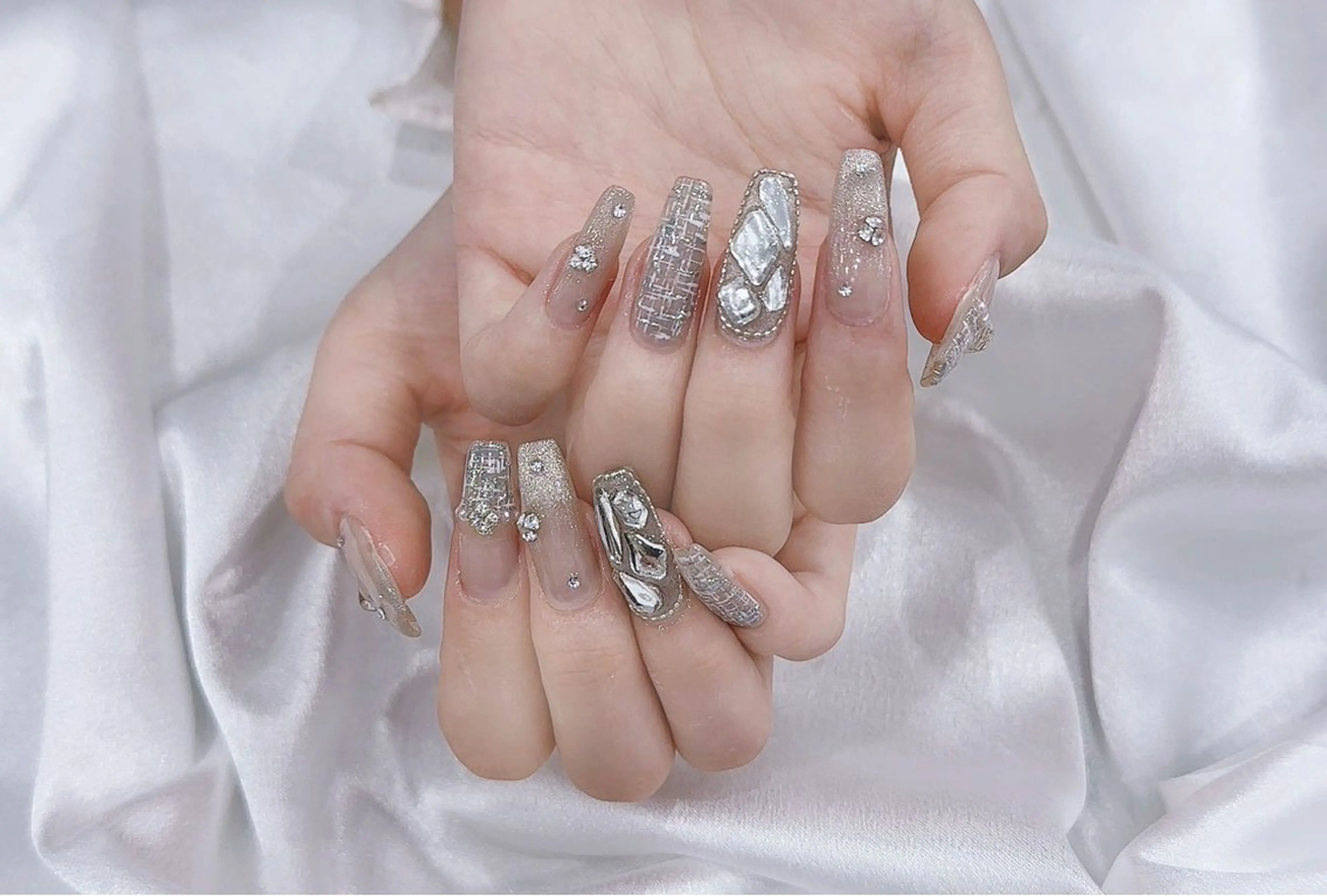 ネイル ハンドネイル ハンドケア Sachiネイル所属・Sachi Nail上野のネイルデザイン