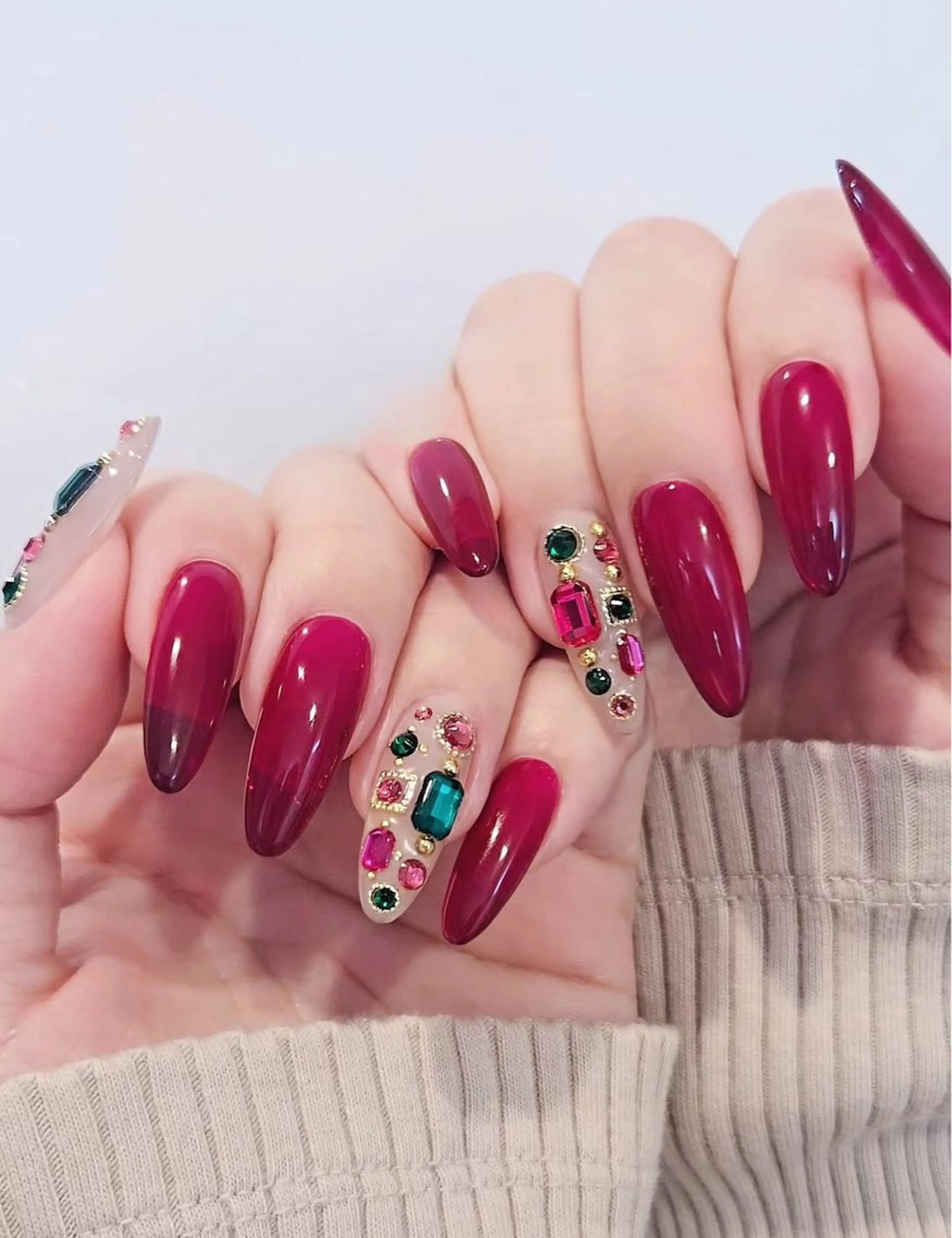 ネイル アニマル柄 オーロラネイル チークネイル フラッシュネイル ジェルネイル ハンドネイル Lina所属・Lina Nail Salonのネイルデザイン