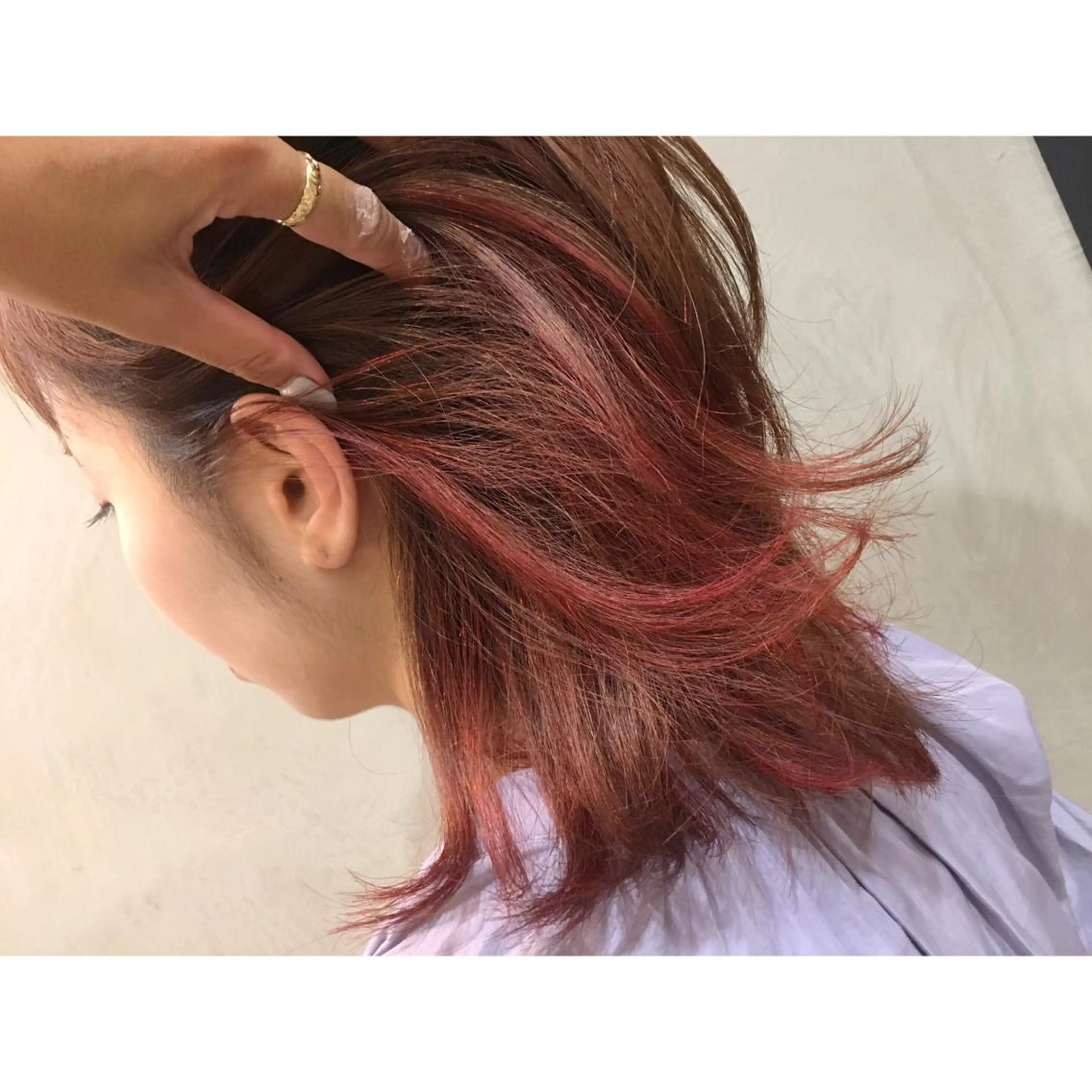 ミディアム カラー 🩷🍭中津・梅田 エリア🍬💜のヘアスタイル