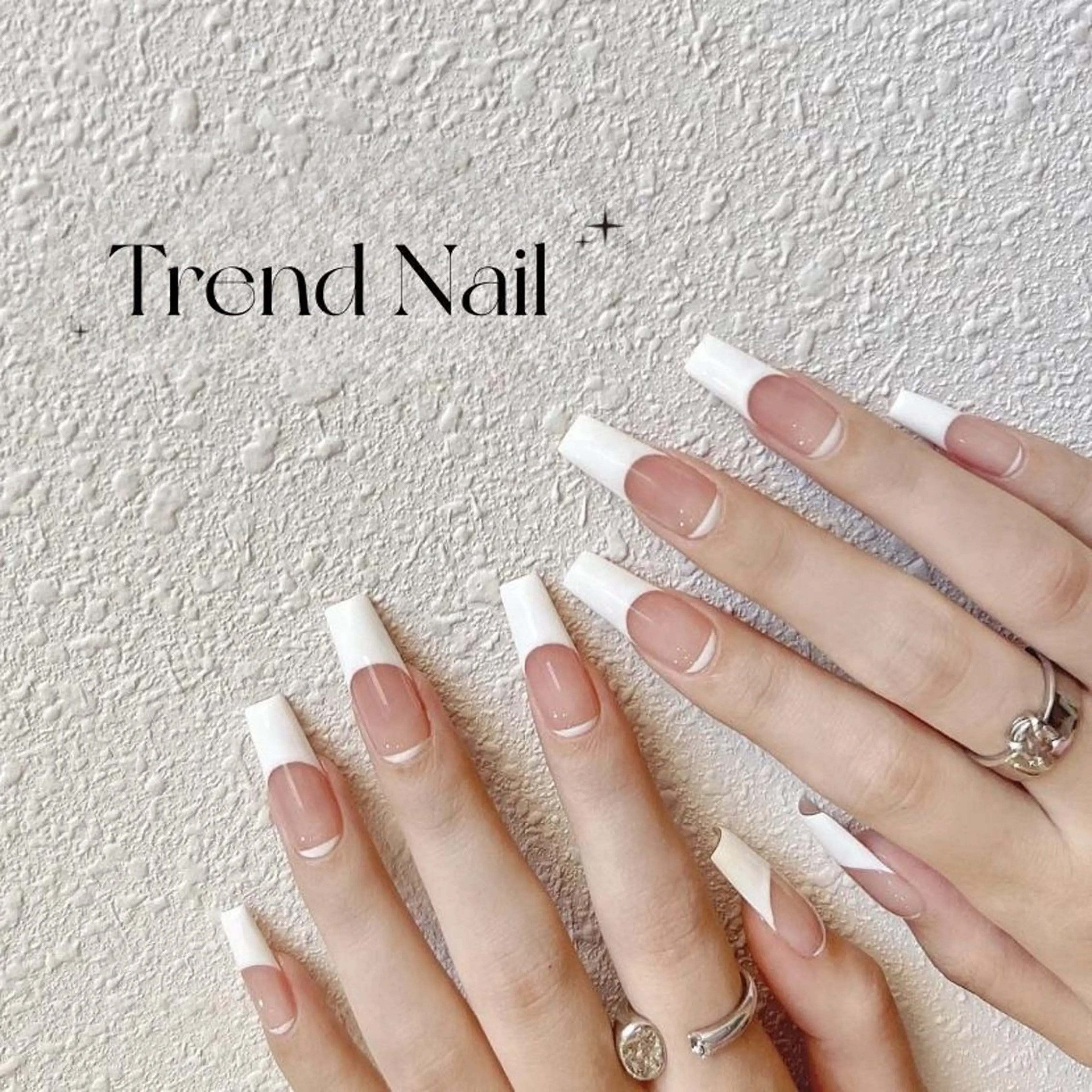 ネイル ハンドネイル トレンド ネイル スタジオのネイルデザイン