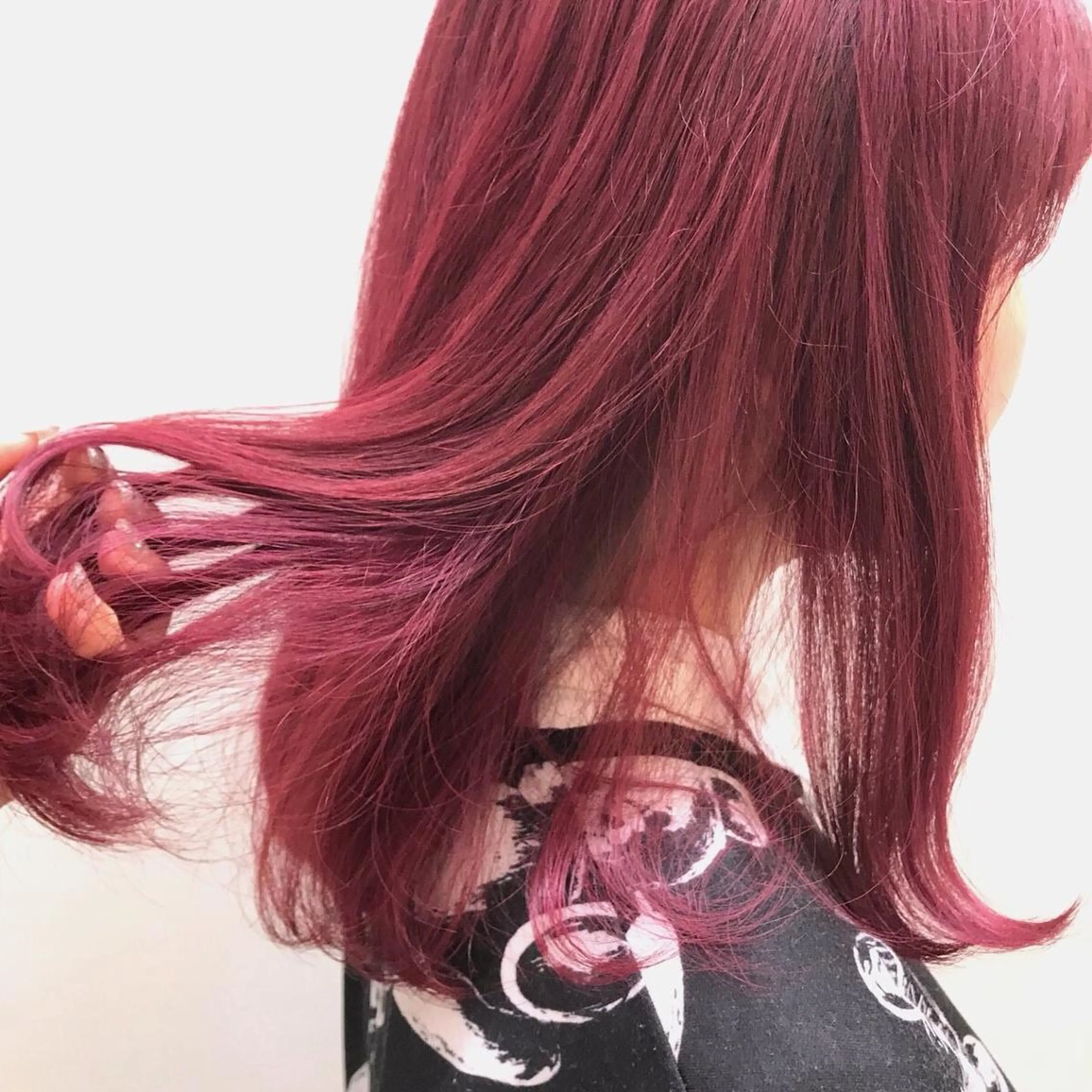 セミロング カラー ピンクカラー TAKA 髪質改善のヘアスタイル