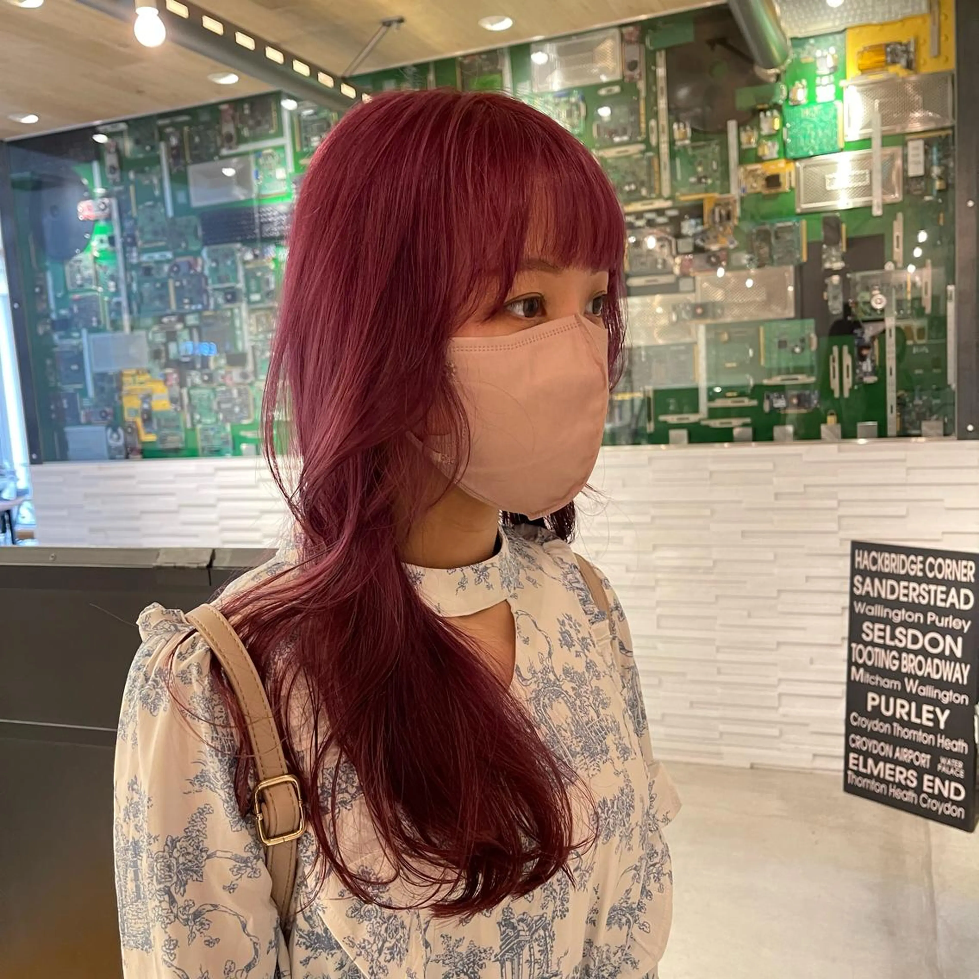 ロング カラー ヘアカラー トリートメント lunty miichiのヘアスタイル