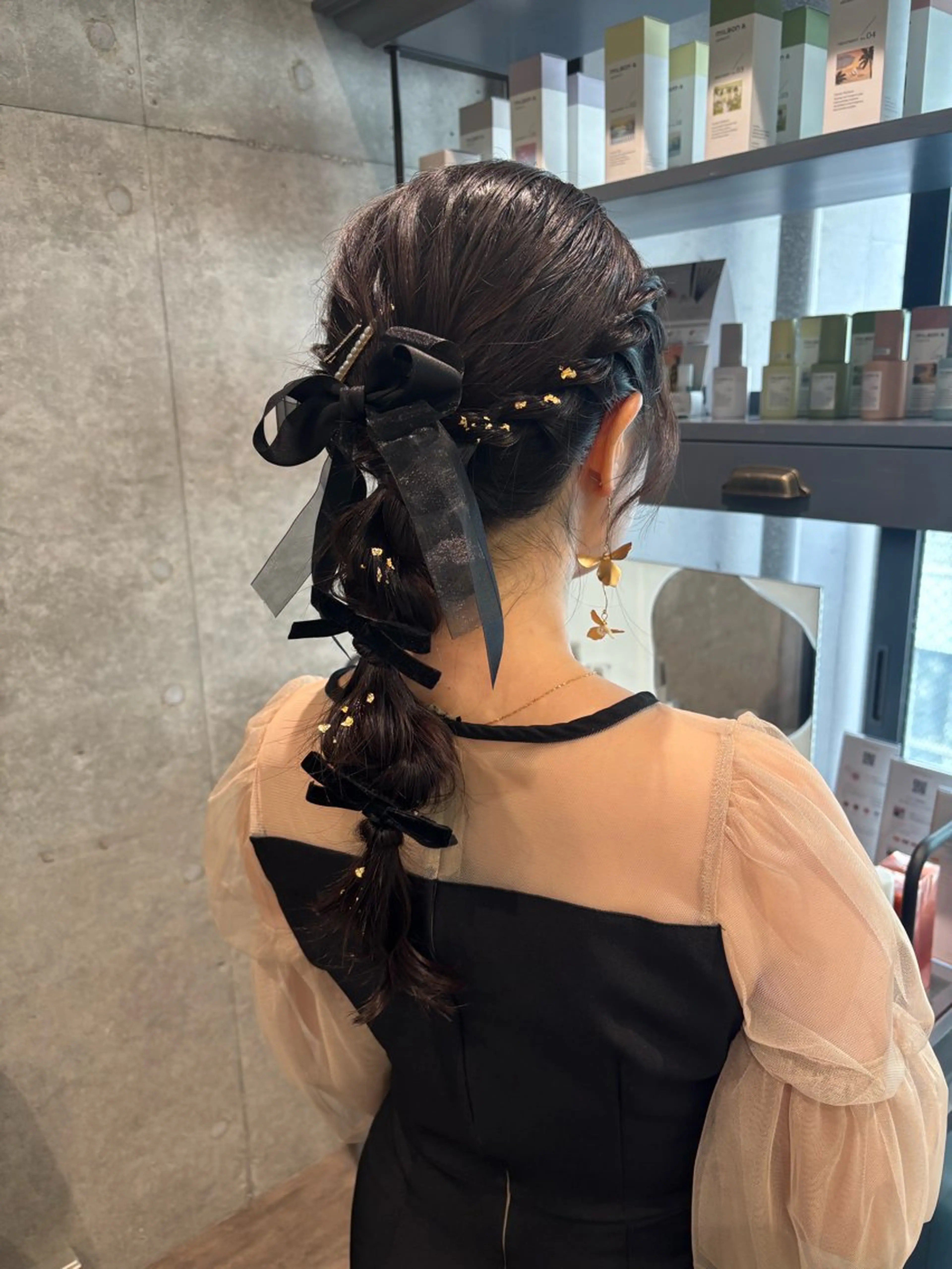 セミロング ヘアアレンジ 結婚式・ブライダル ヘアセット 🎀縮毛矯正.暗髪 .艶髪🩶ちひろのヘアスタイル