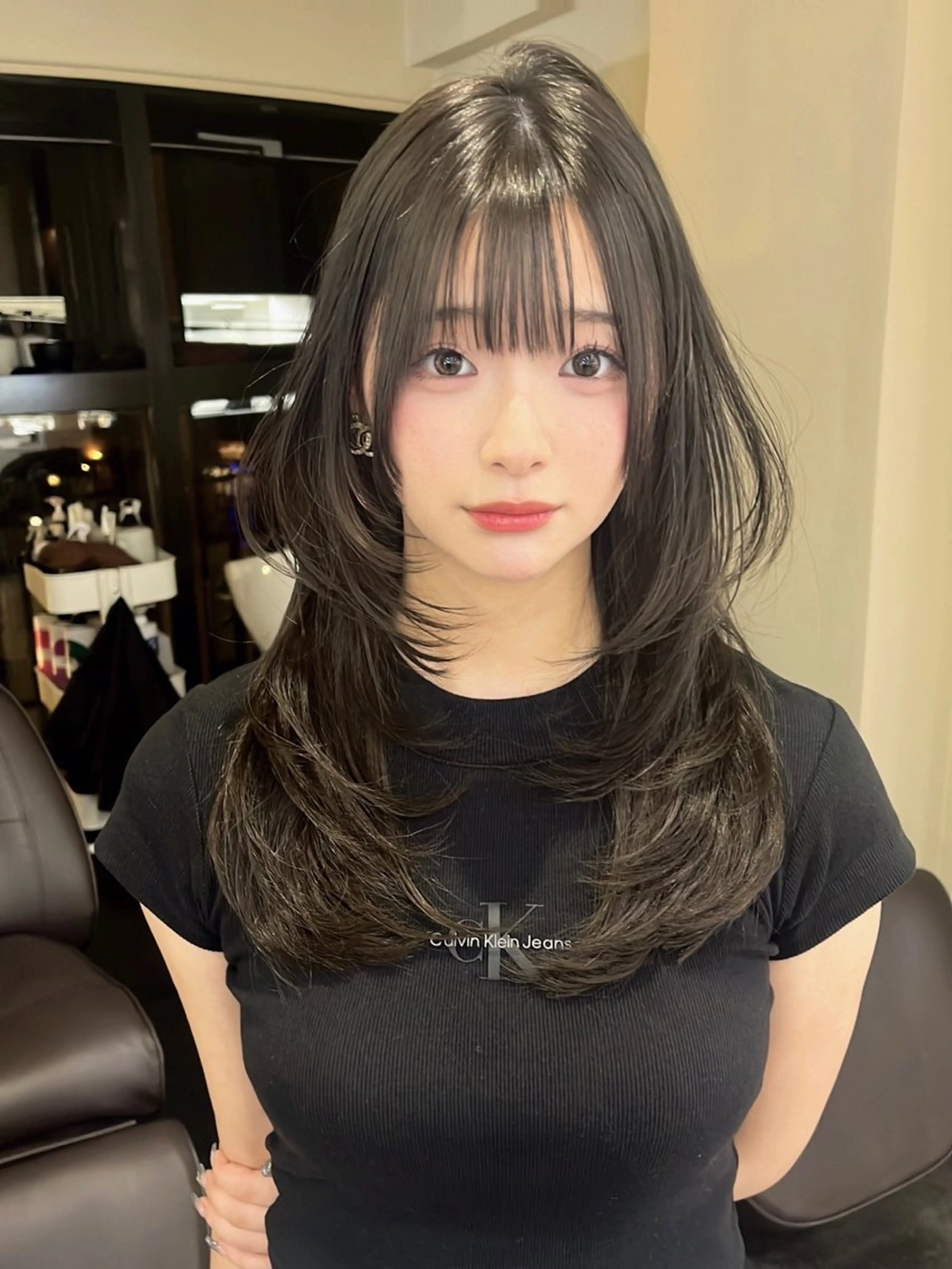 ミディアム レイヤーカット Sugar【シュガー】所属・ブリーチなしWカラー /レイヤーカット大阪のヘアスタイル