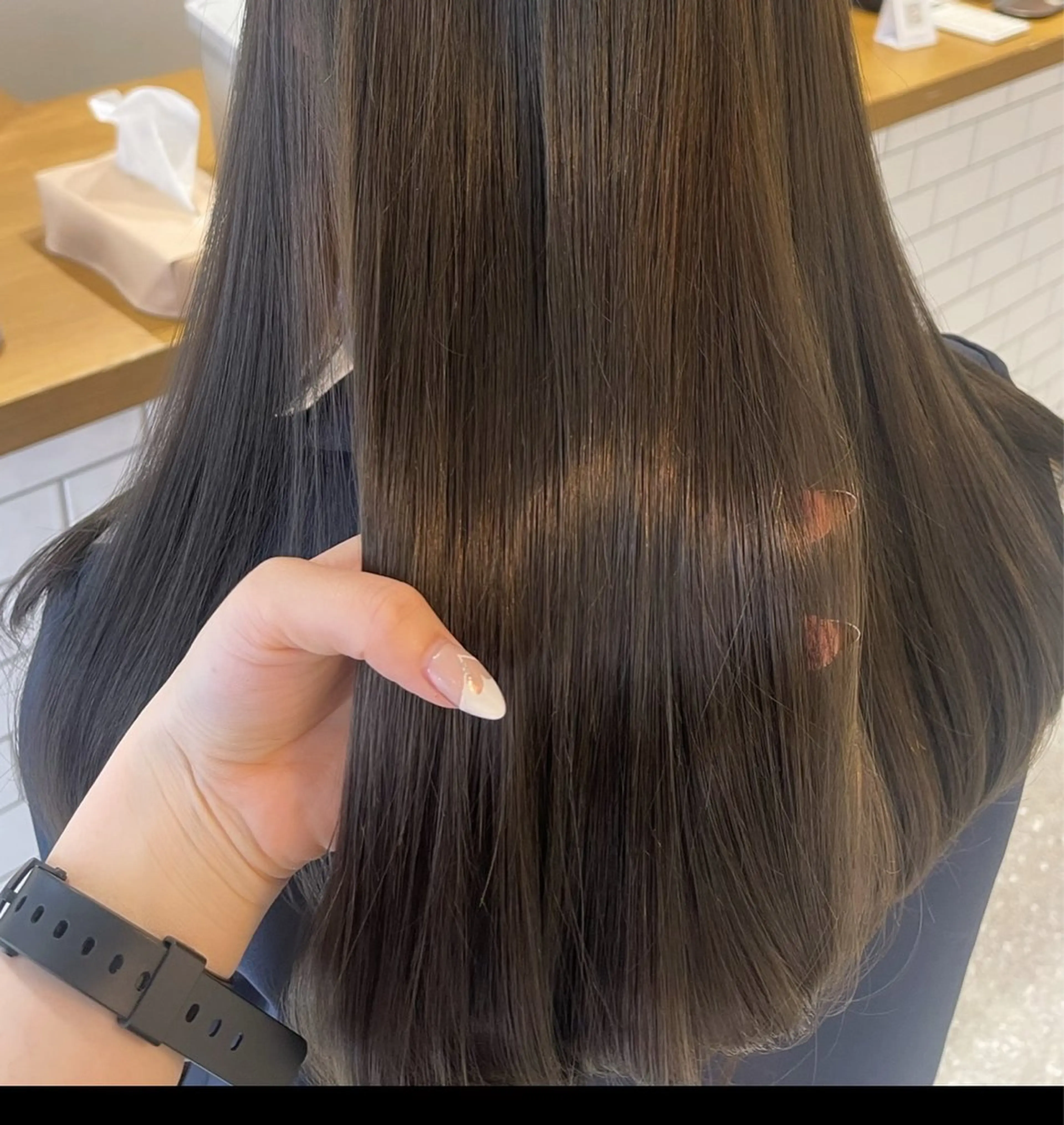 ロング カラー きなみ いく🎀透明感カラーのヘアスタイル