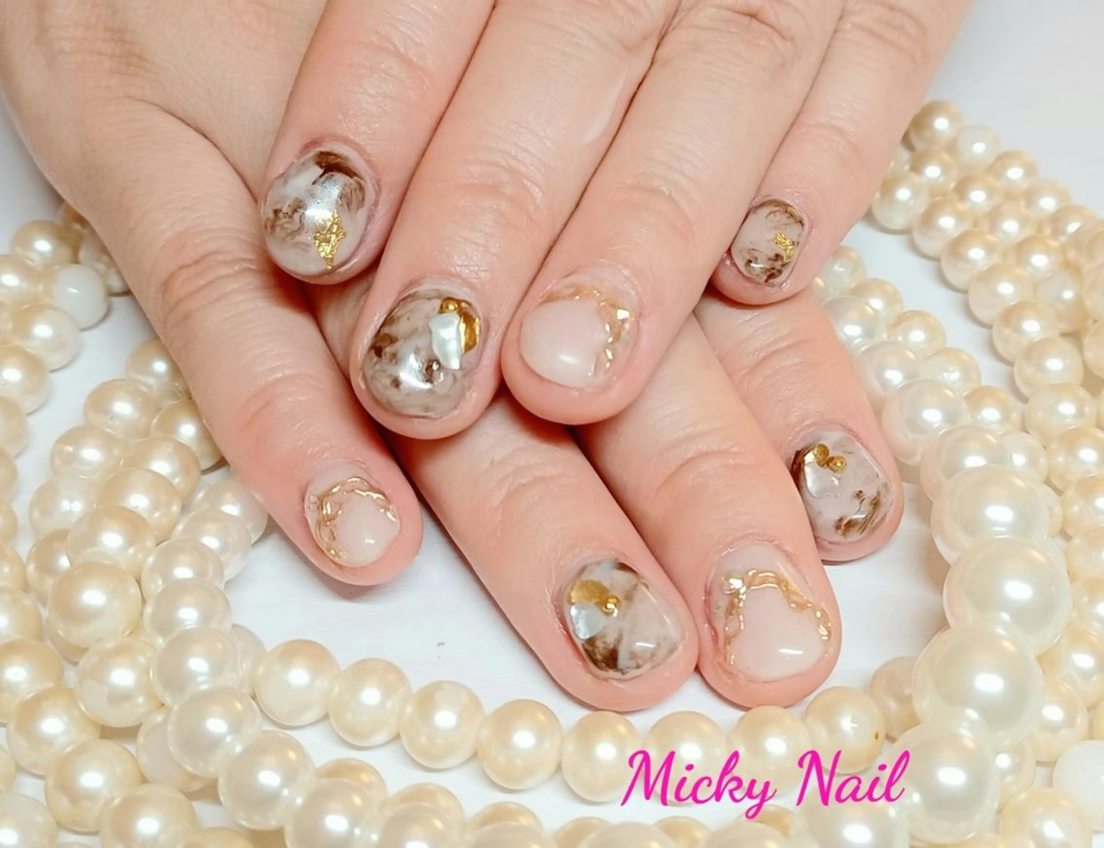 ショート ネイル ショートヘア ニュアンスネイル ショートネイル Micky nail chikushinoのネイルデザイン