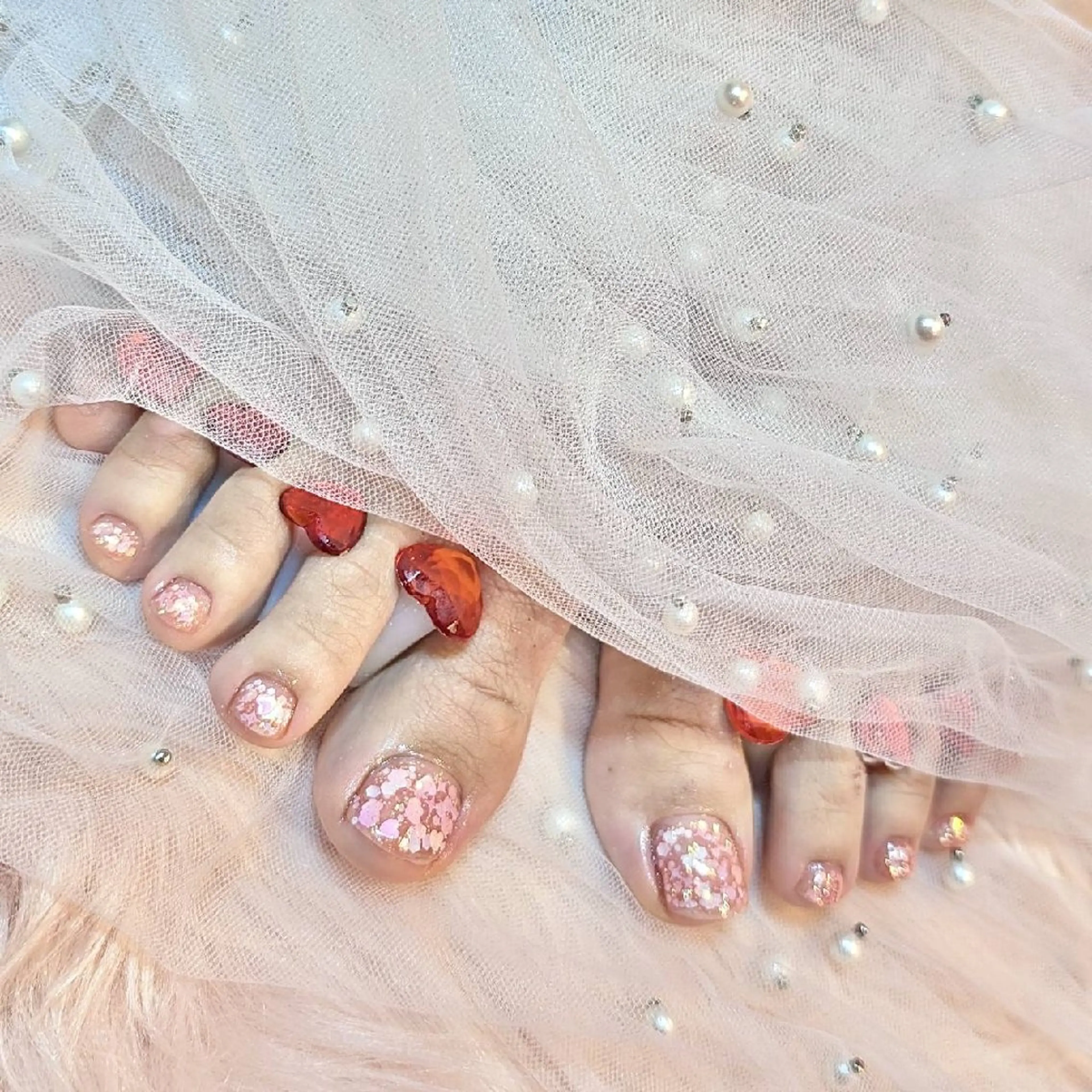 ネイル フットネイル ラメ(グリッター) ワンカラーネイル フットネイル Alissa所属・Alissa Nailのネイルデザイン