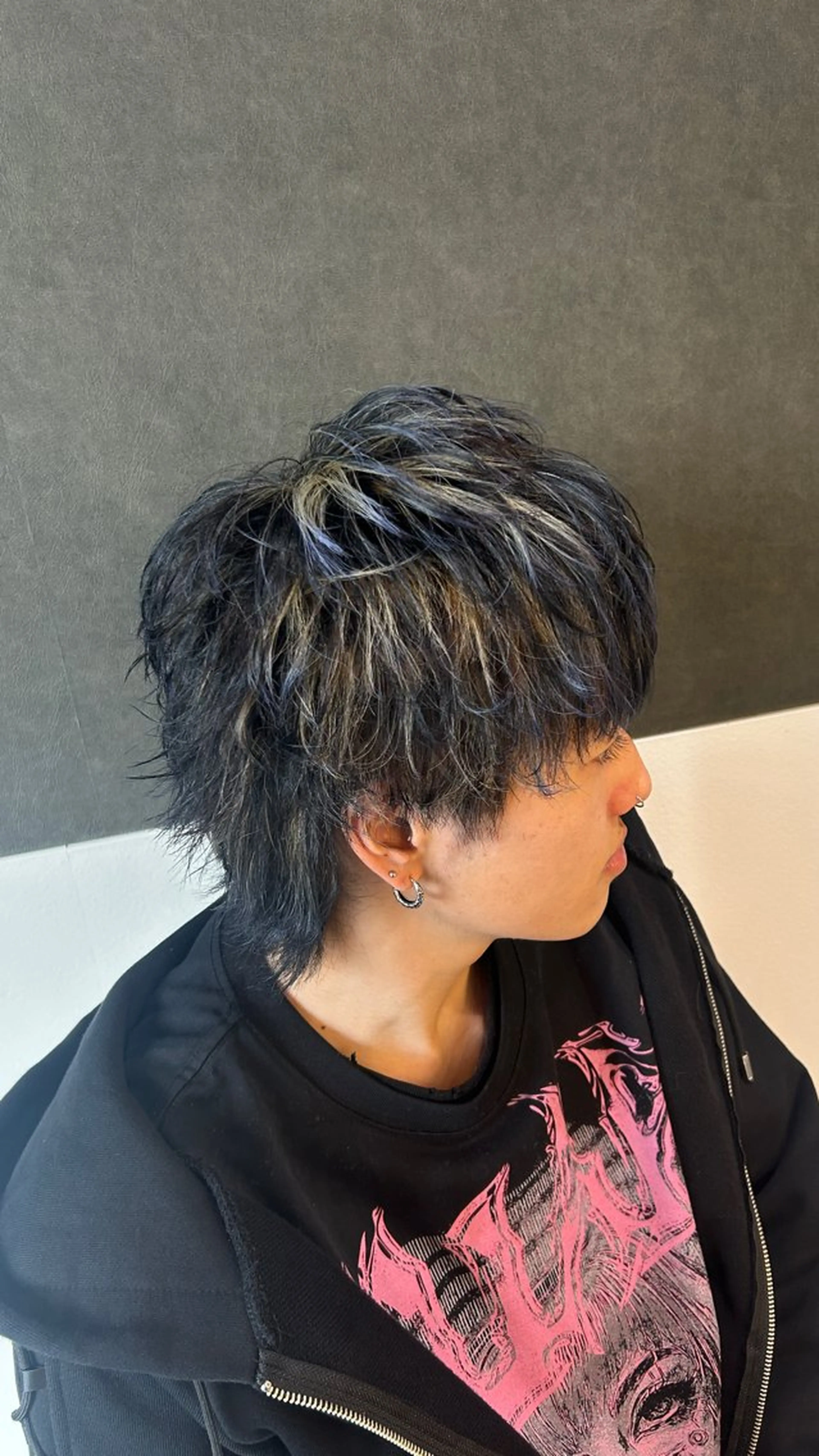 ミディアム くびれヘア デザインカット ウルフカット カット 永田 雄真のヘアスタイル