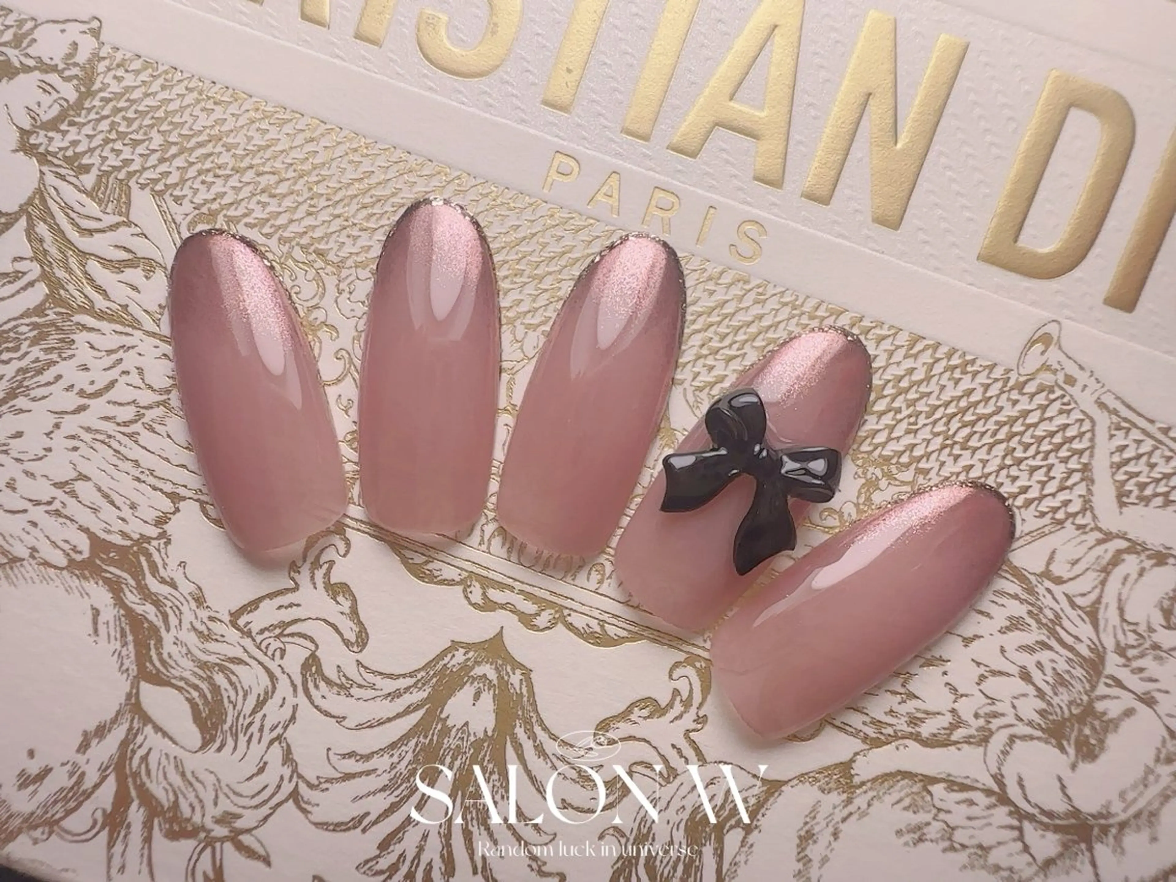 ネイル ハンドネイル 美フォルム＆フィルインの専門店 salon W 銀座店【サロンダブリュー】所属・salon W✨ Rikoのネイルデザイン