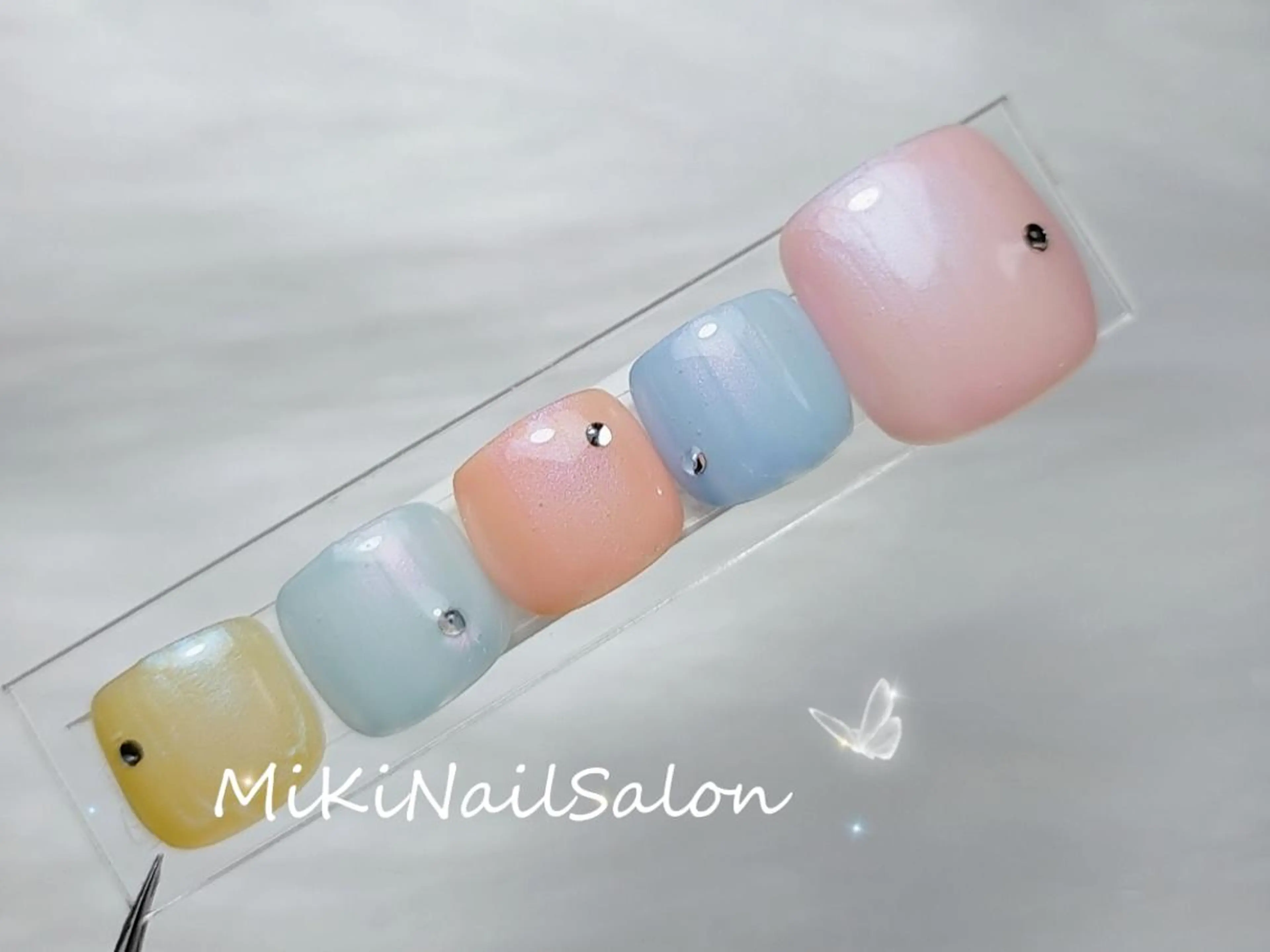 ネイル フットネイル 🎀Yumi✨ 長さ出し専門のネイルデザイン