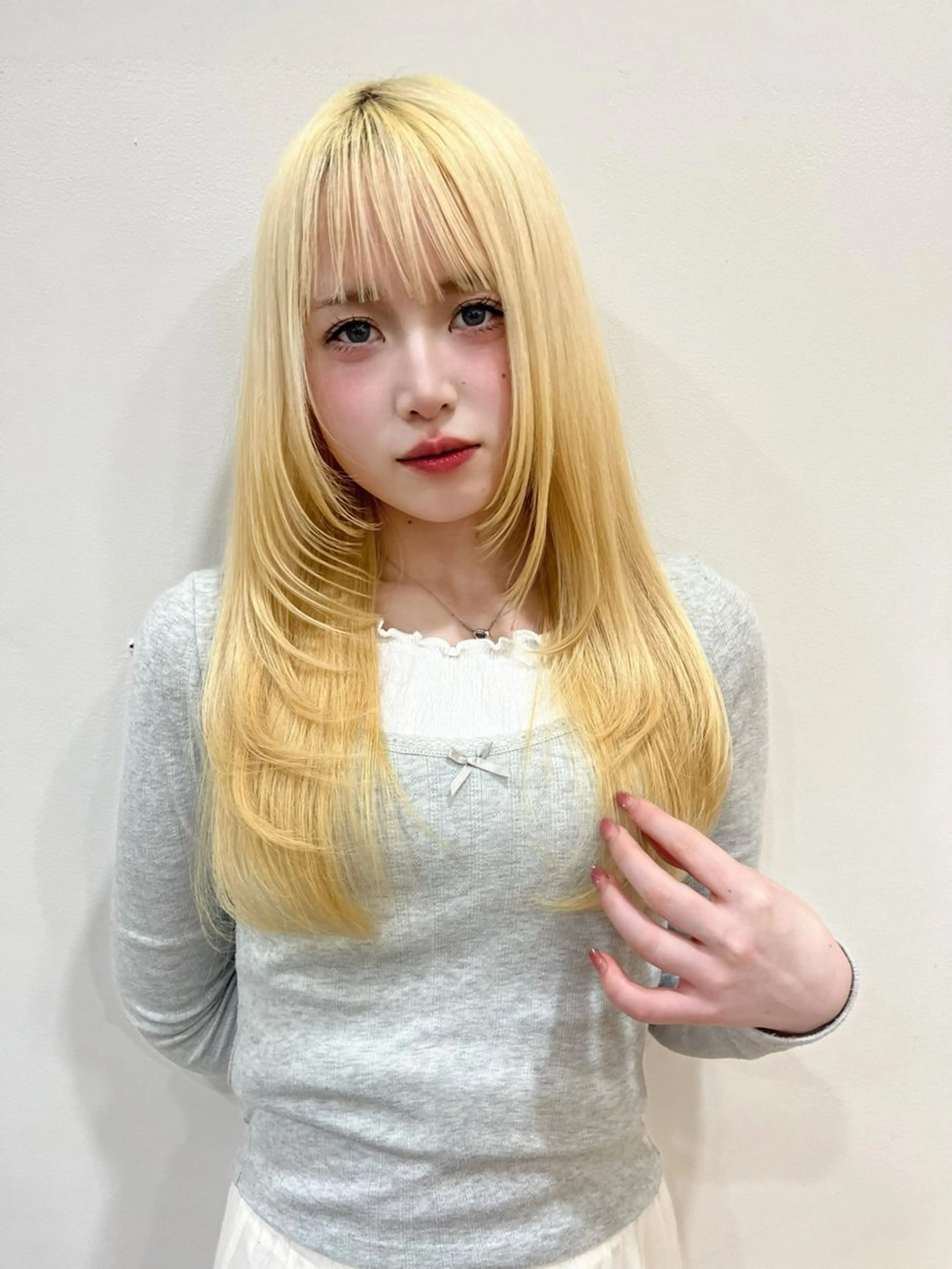 ロング 韓国メンズ特化 ダウン・毛流れパーマのヘアスタイル