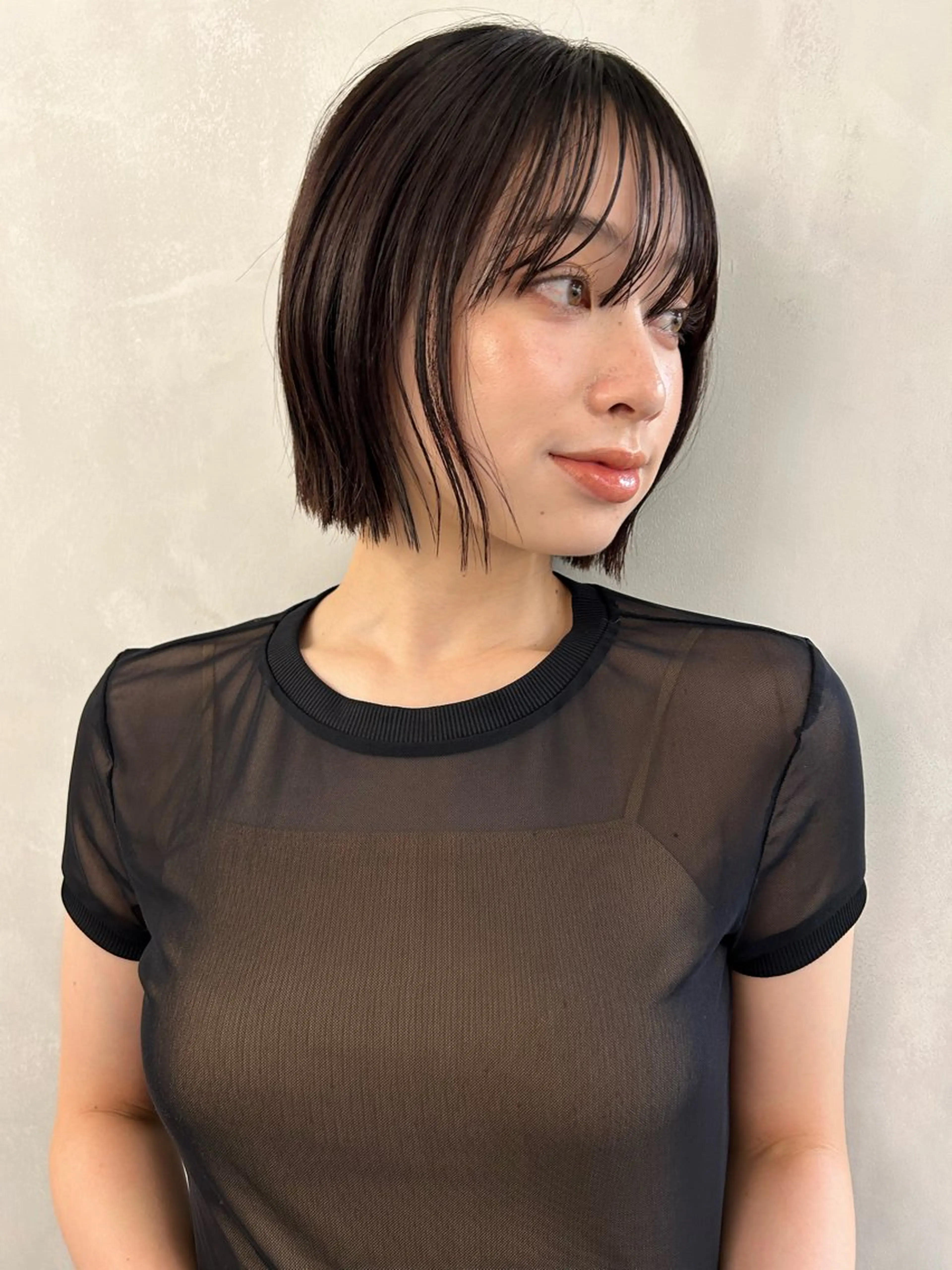 ショート カラー カット ヘアカラー トリートメント 切りっぱなしボブ🪐 Anzuのヘアスタイル