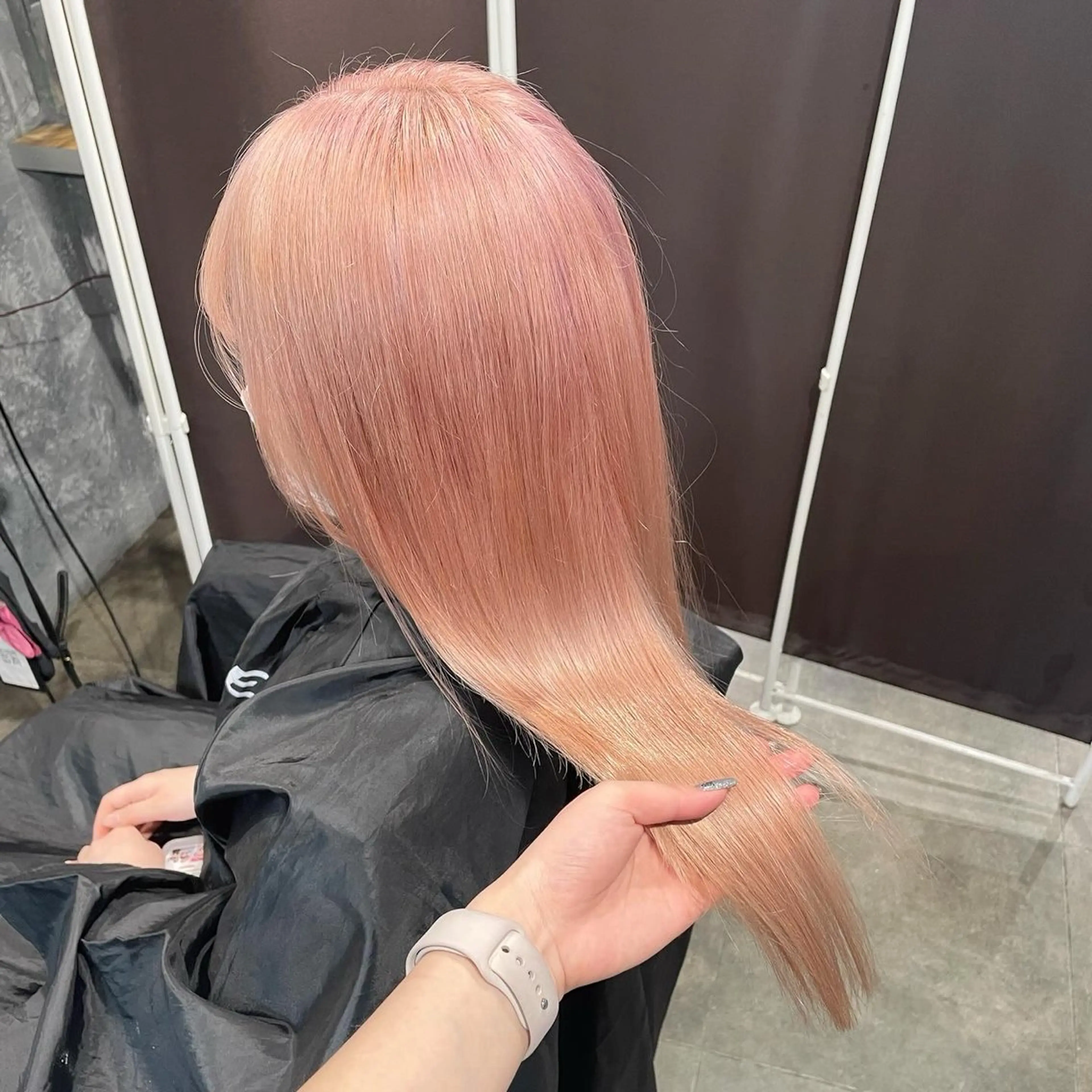 ロング カラー ハイトーンブロンド 横浜💞ミオのヘアスタイル